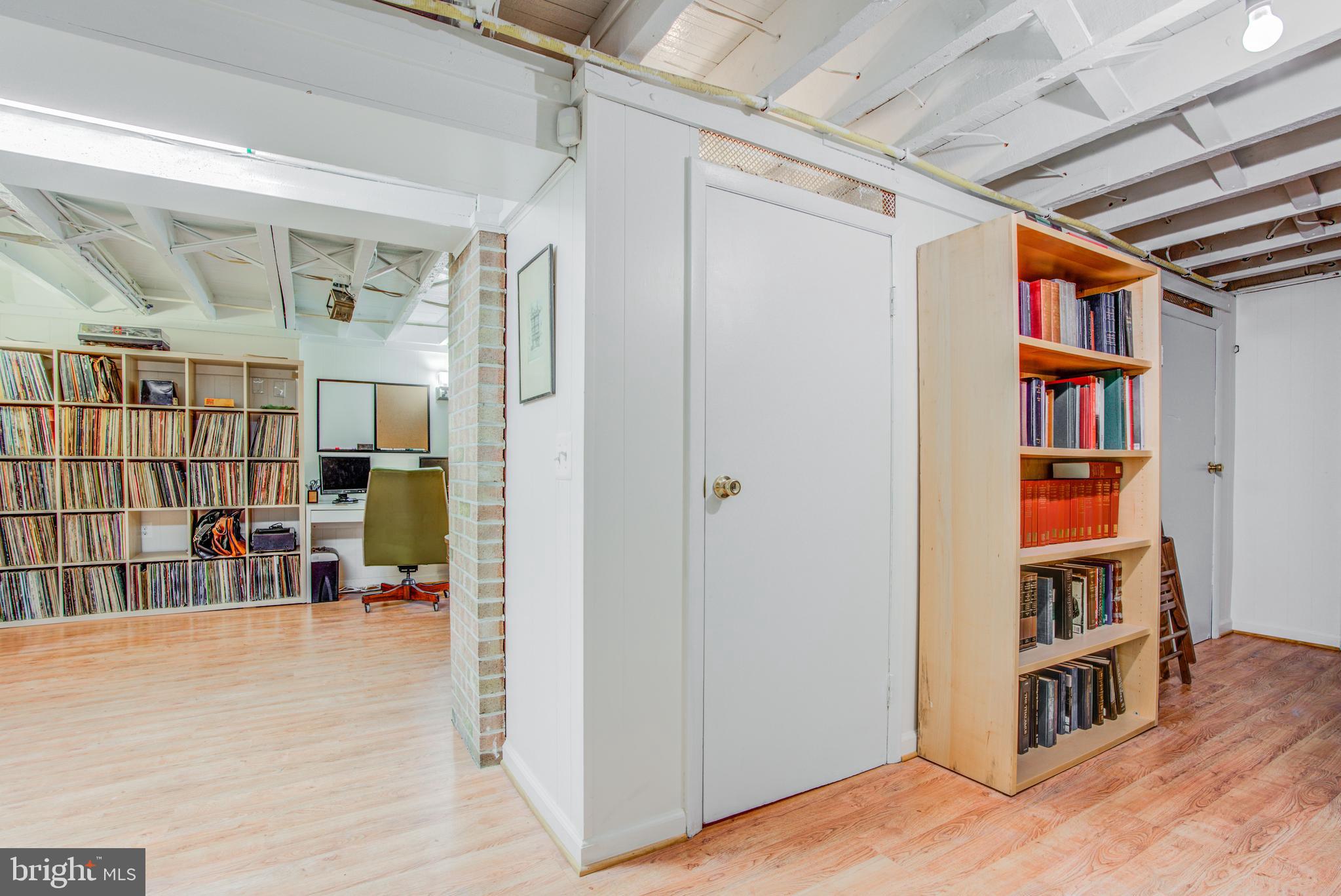 CHARLES VILLAGE - Residential