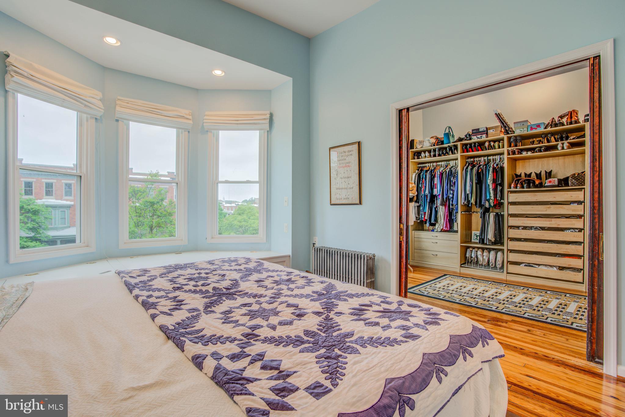 CHARLES VILLAGE - Residential