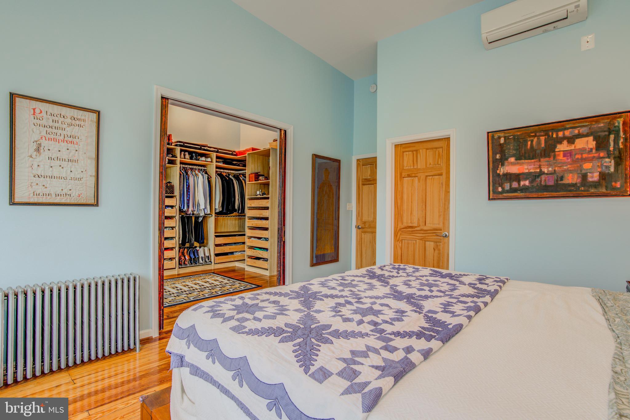 CHARLES VILLAGE - Residential