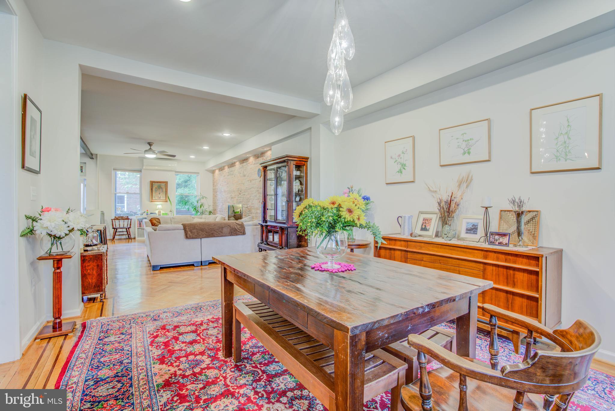 CHARLES VILLAGE - Residential