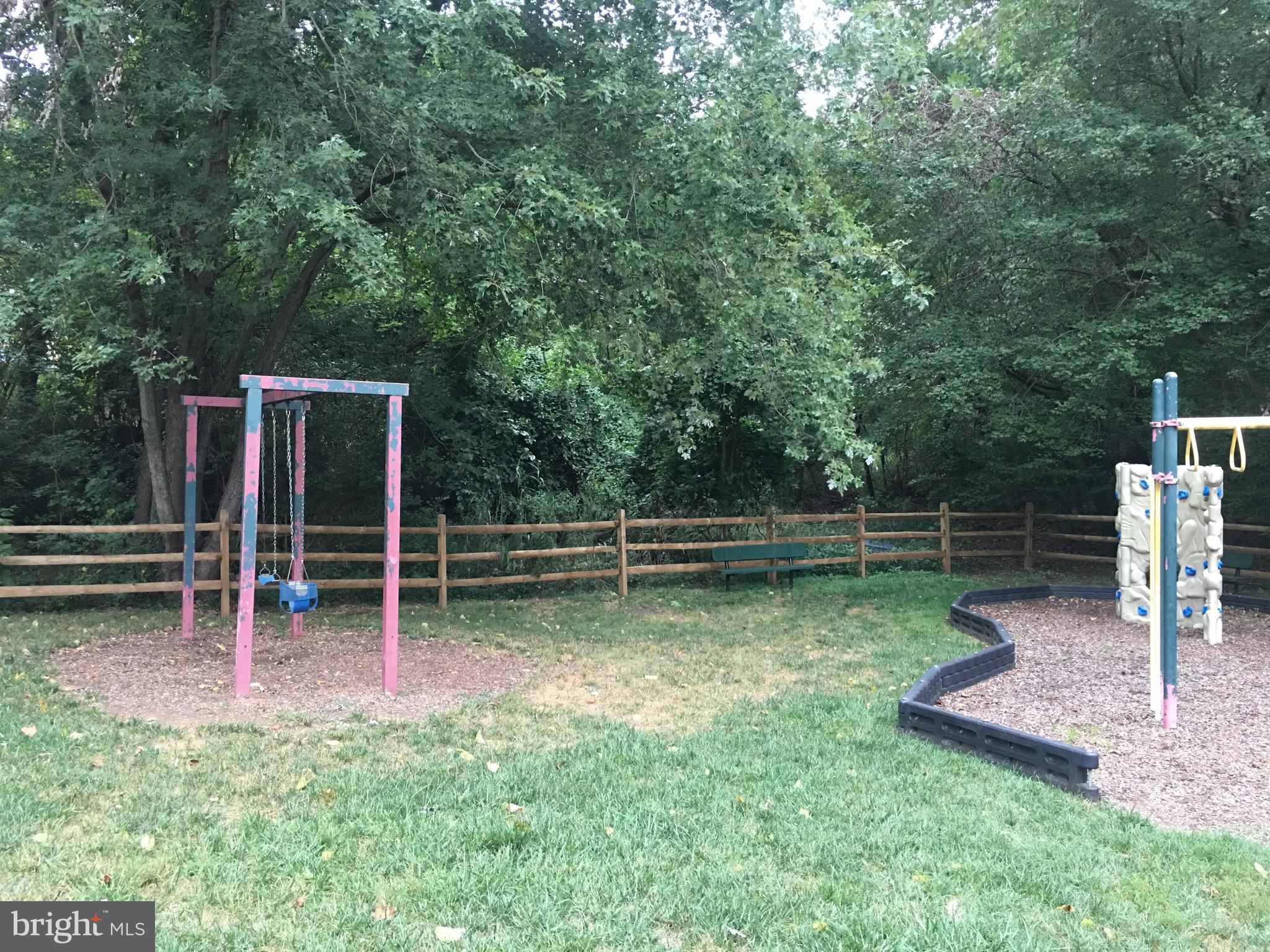 WHISPERING WOODS - Residential Lease