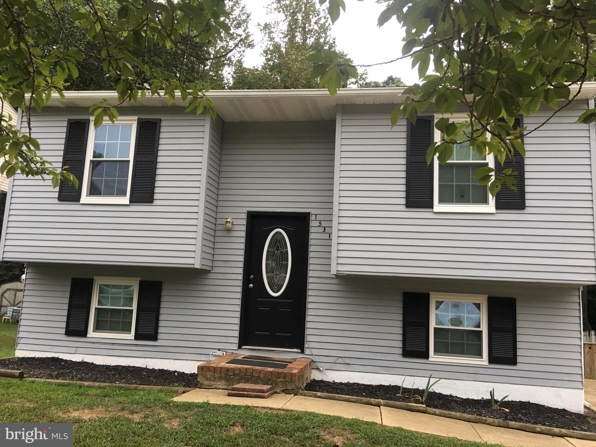 WHISPERING WOODS - Residential Lease