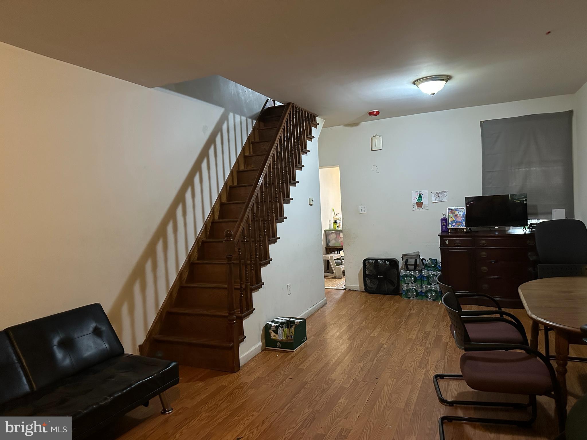 434 DALY STREET