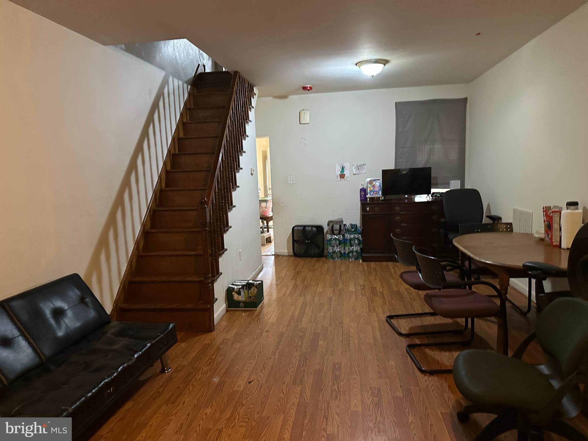 434 DALY STREET