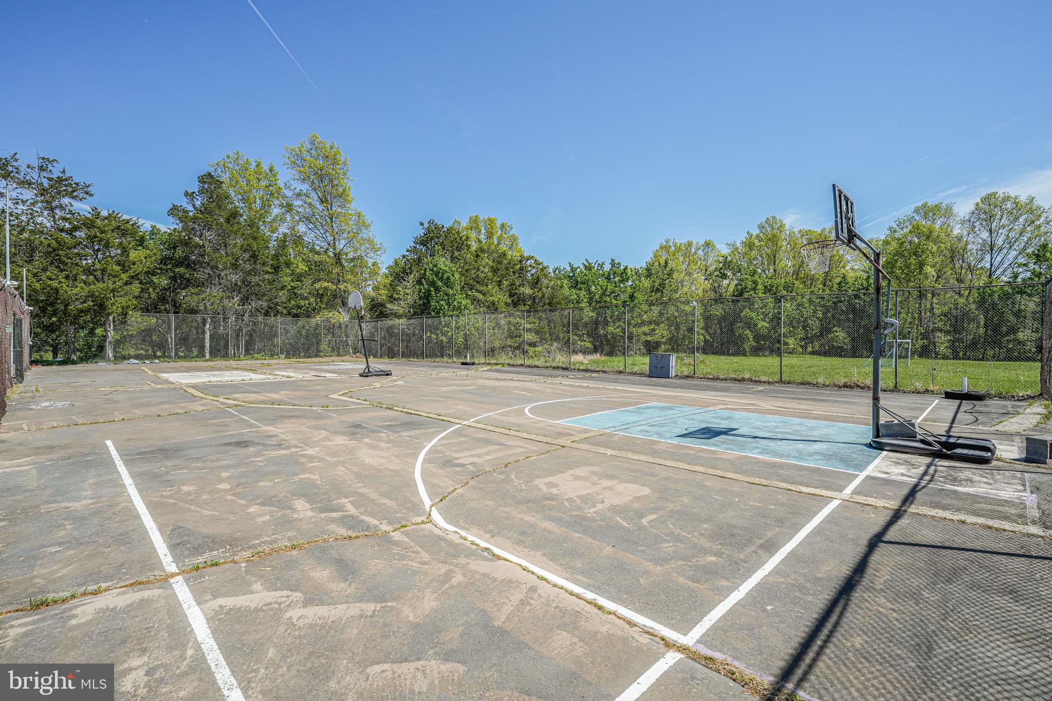 PLEASANT VALLEY - Residential