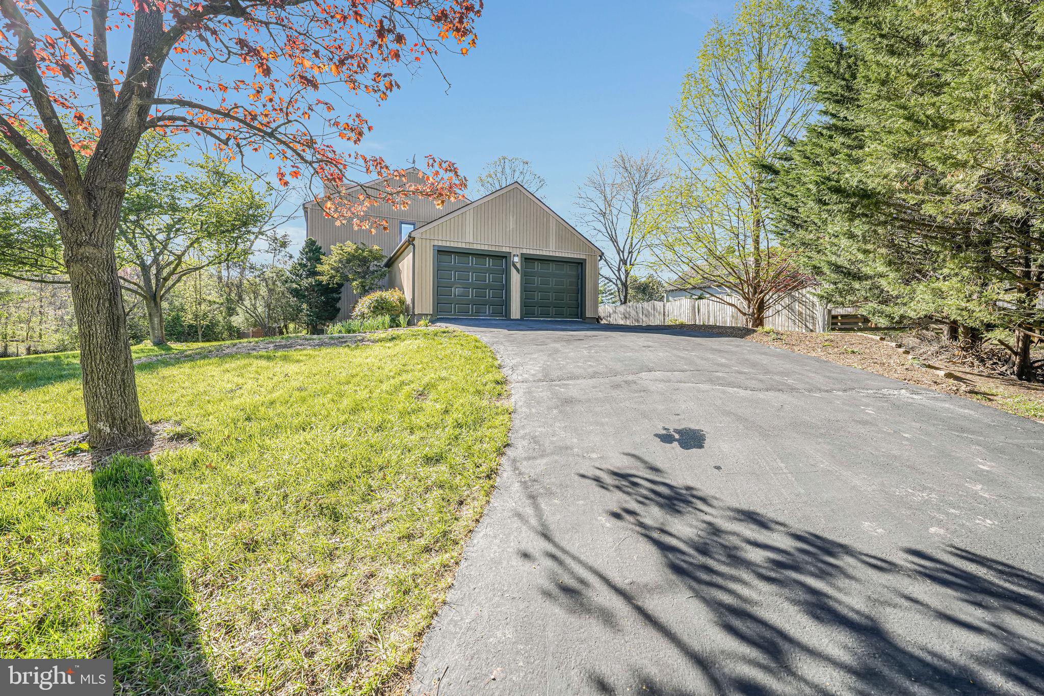 PLEASANT VALLEY - Residential