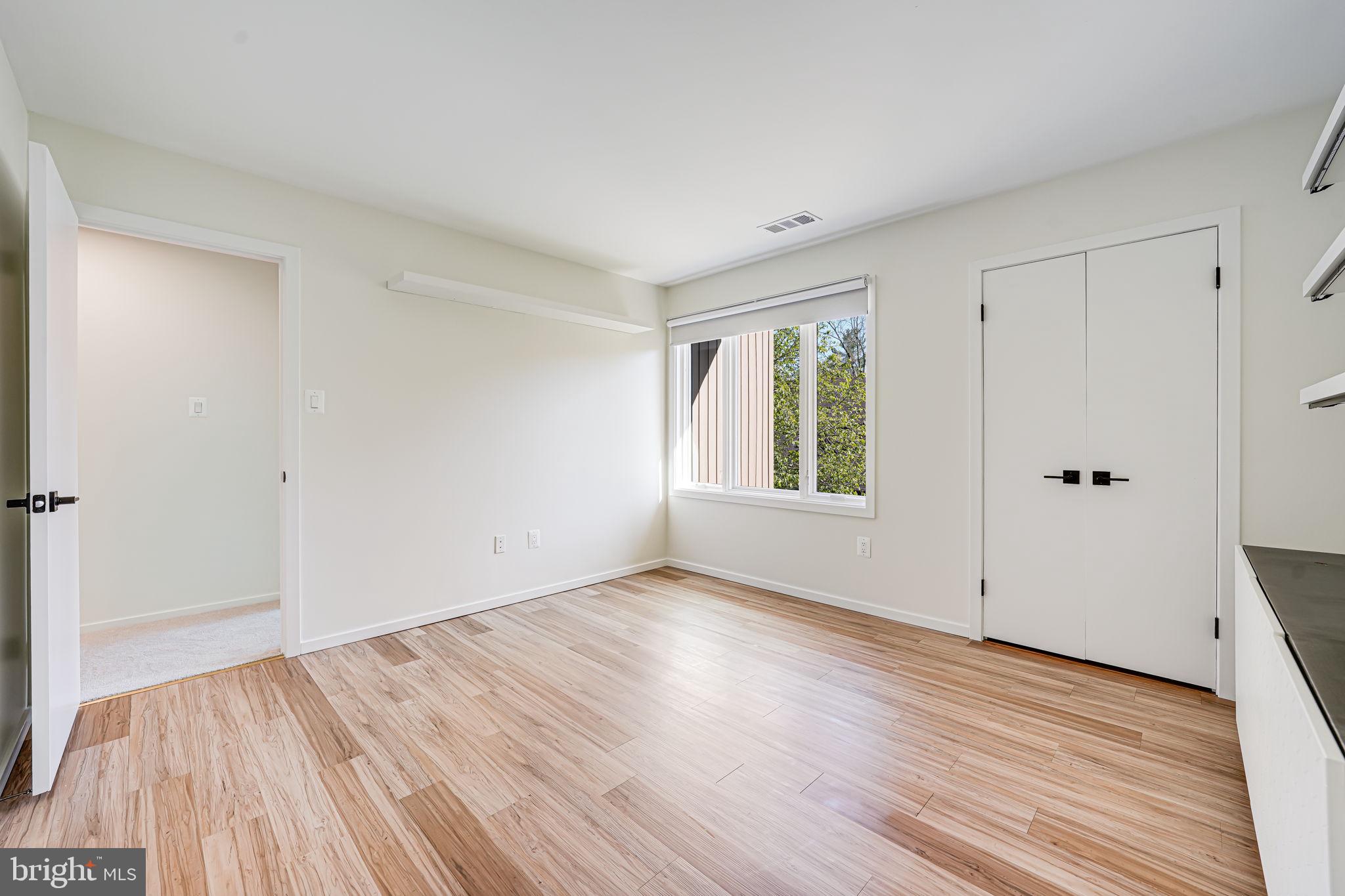 PLEASANT VALLEY - Residential