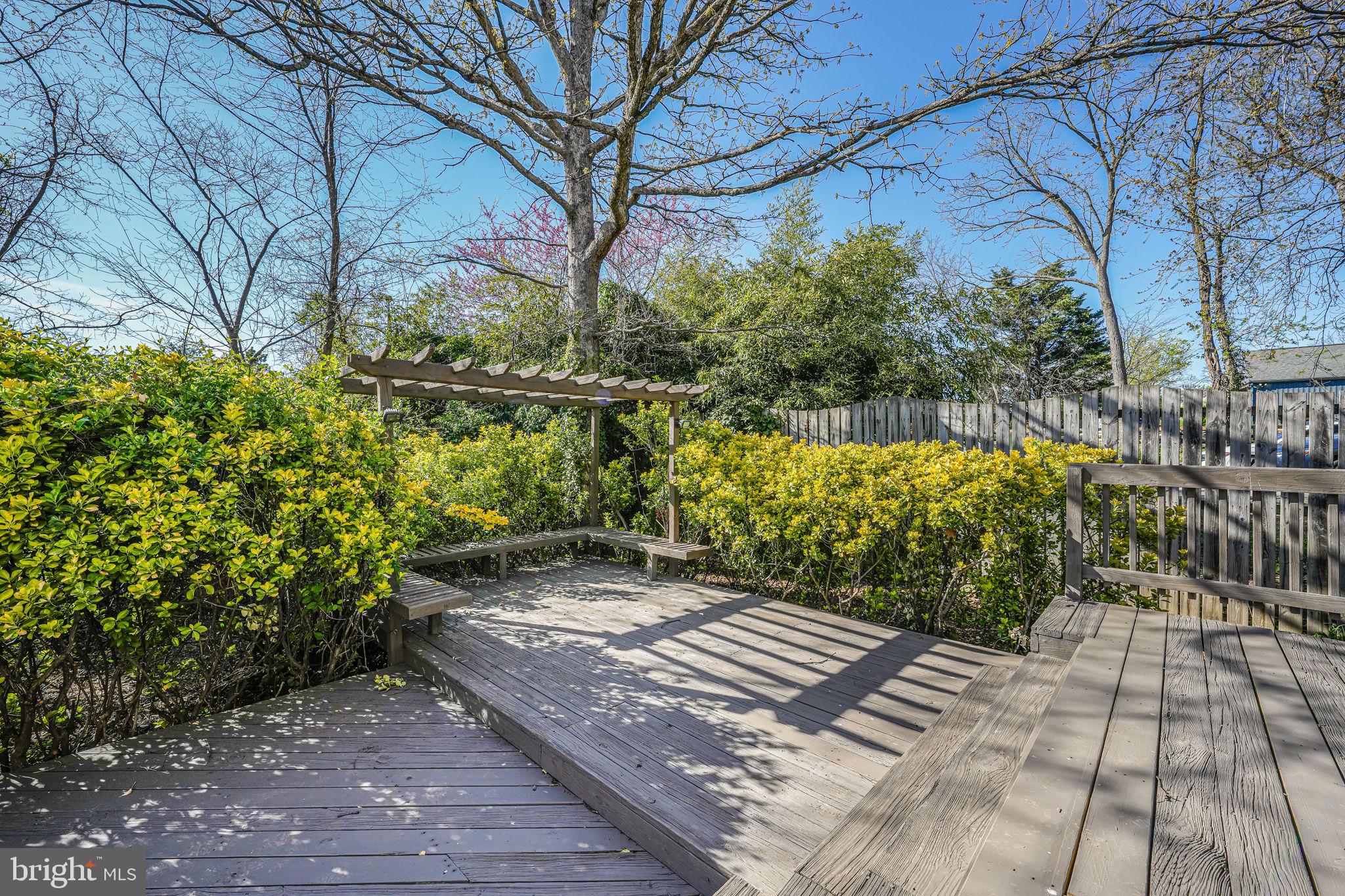 PLEASANT VALLEY - Residential