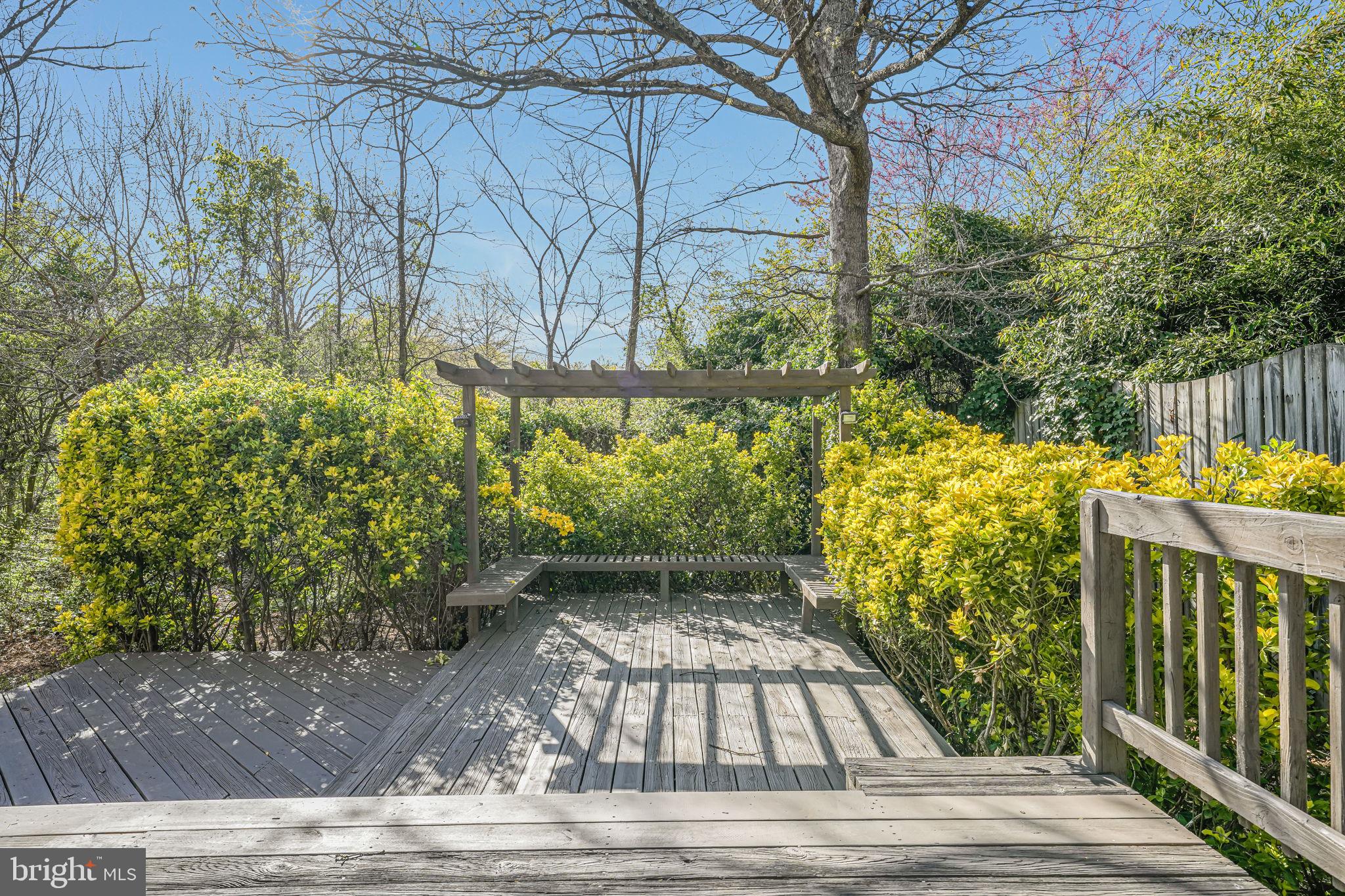 PLEASANT VALLEY - Residential