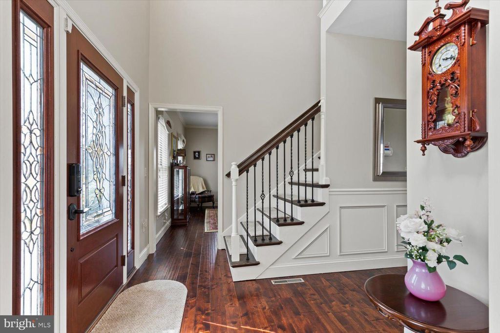 Photo of 417 WAGONWHEEL RD, LITITZ, PA 17543 (MLS # PALA2035038)