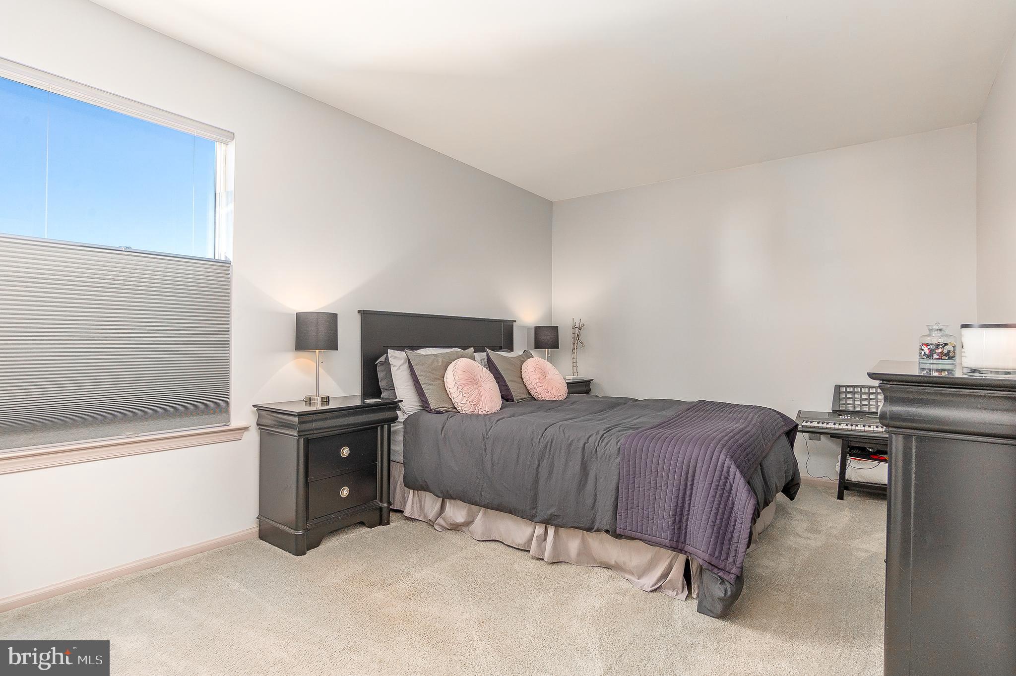 RIVERWALK - Residential