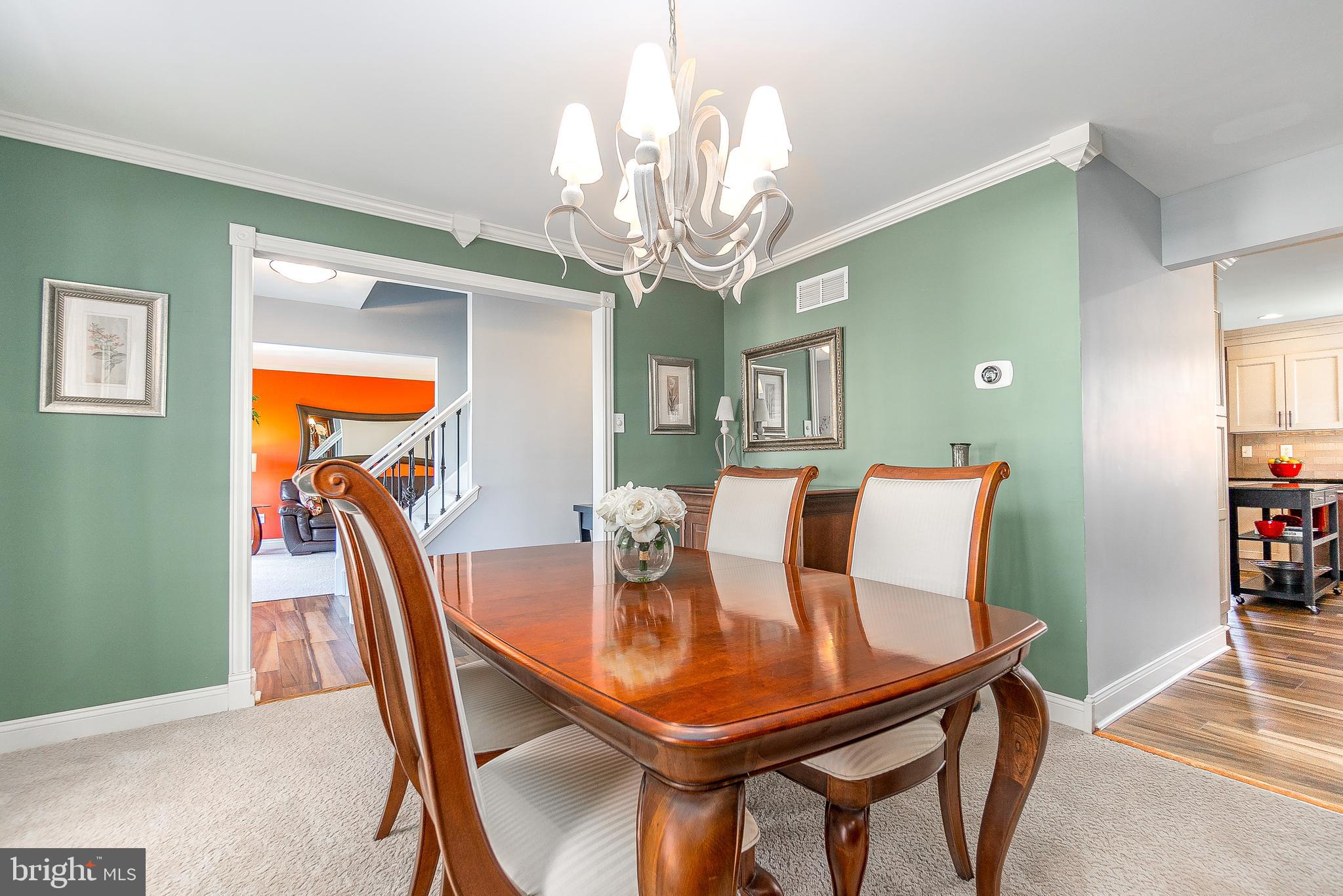 RIVERWALK - Residential