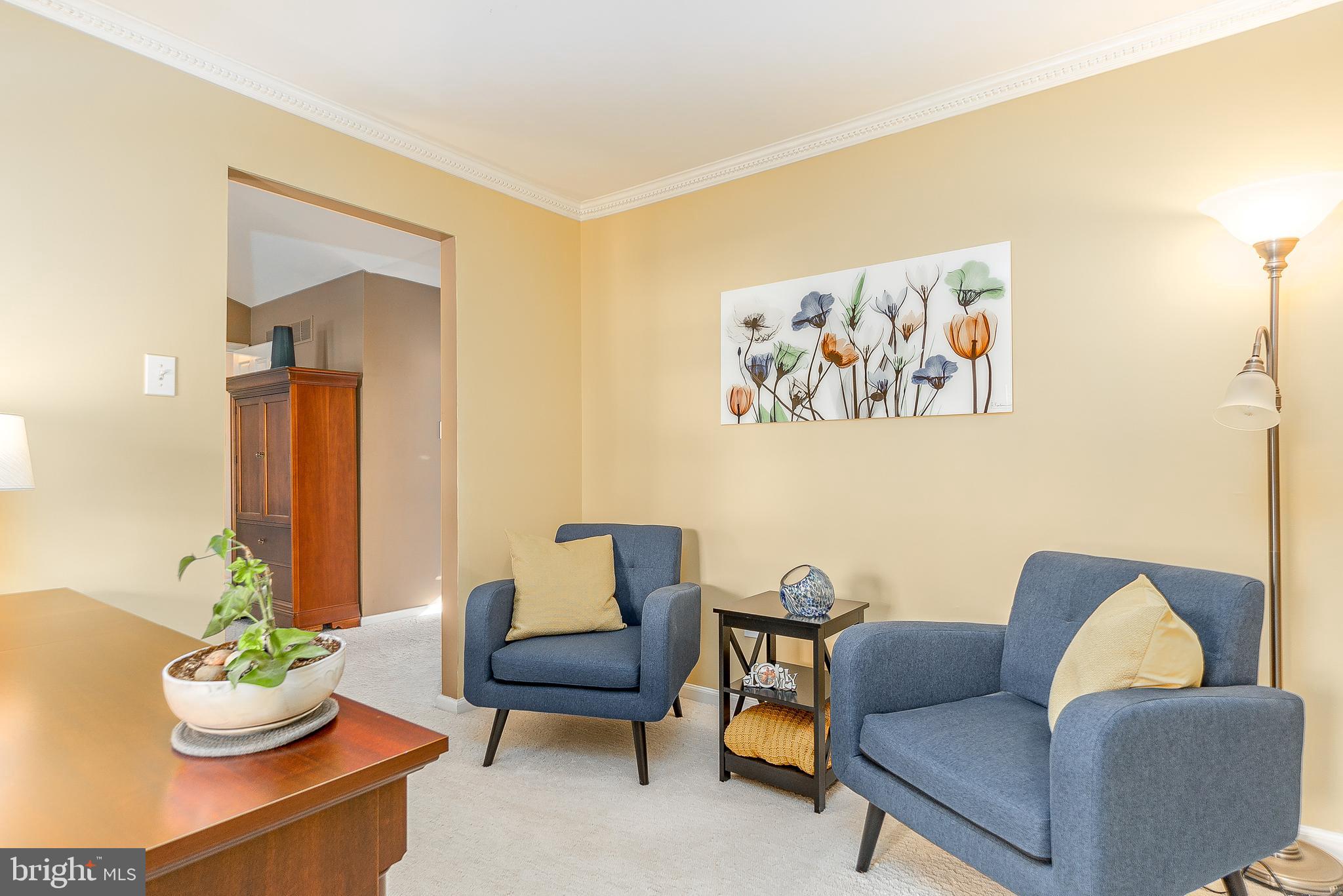 RIVERWALK - Residential