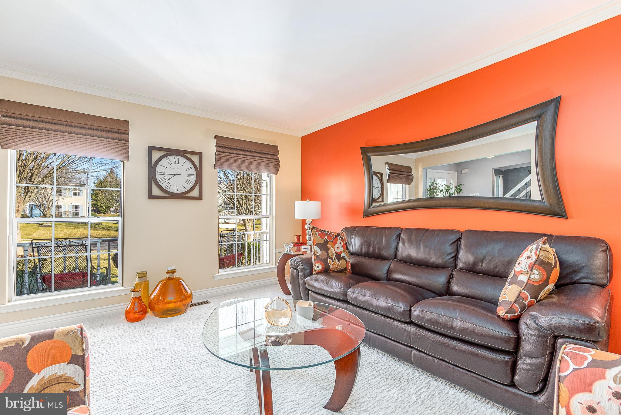 RIVERWALK - Residential