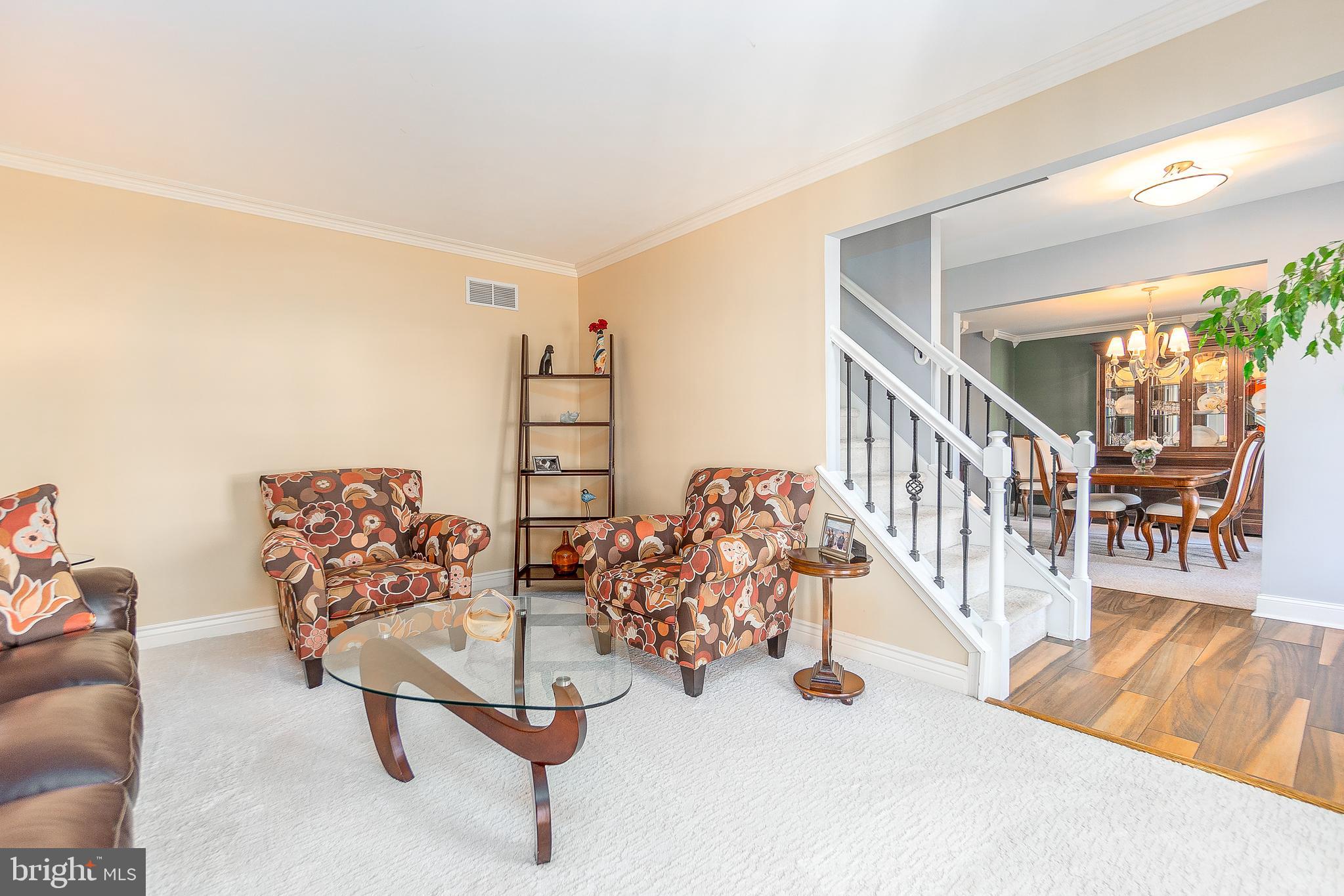 RIVERWALK - Residential