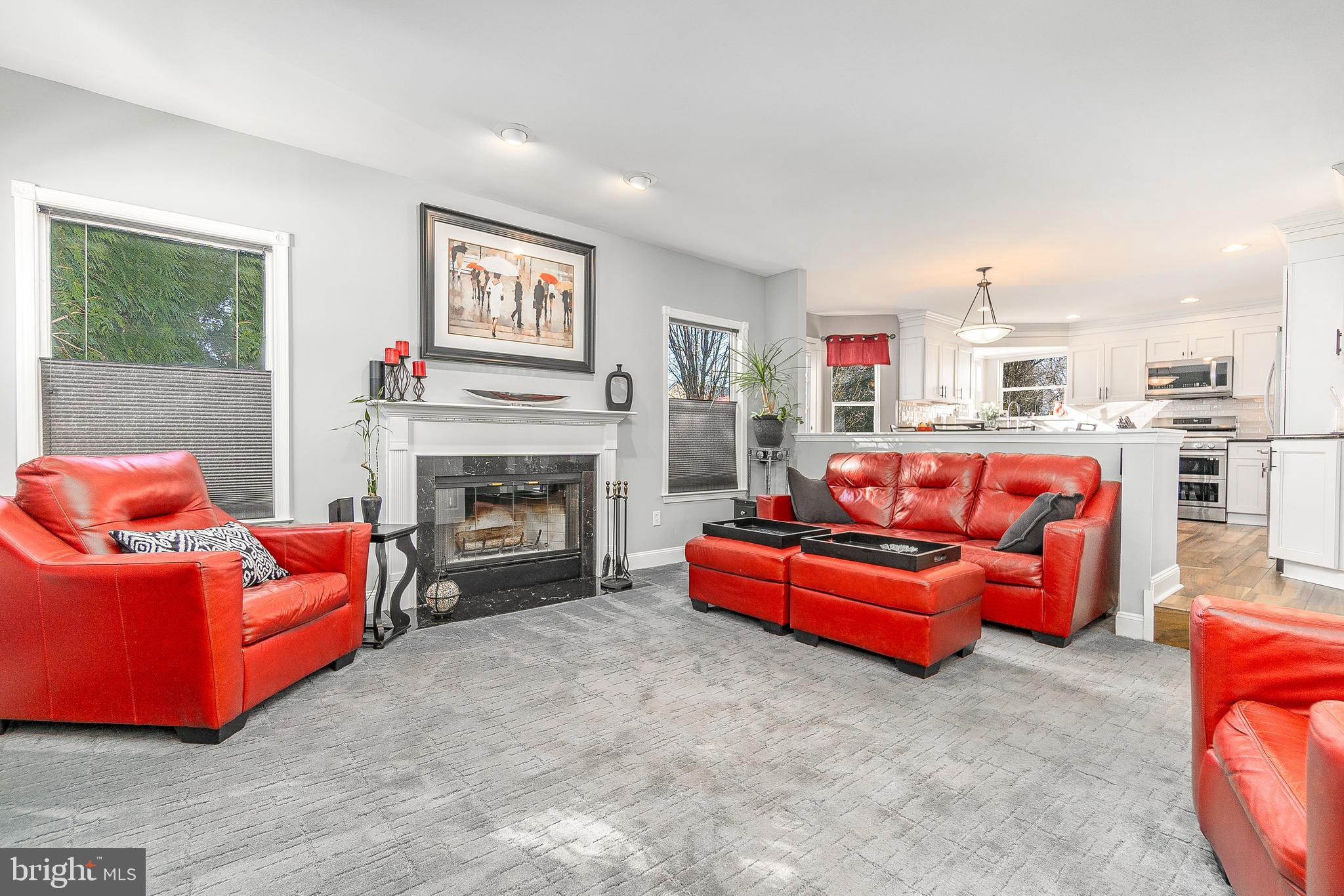 RIVERWALK - Residential