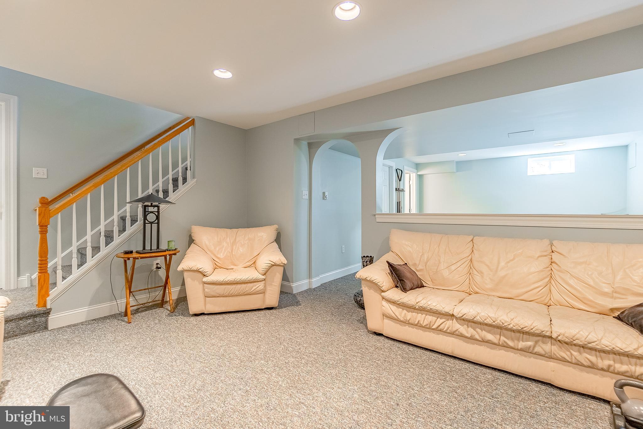 RIVERWALK - Residential