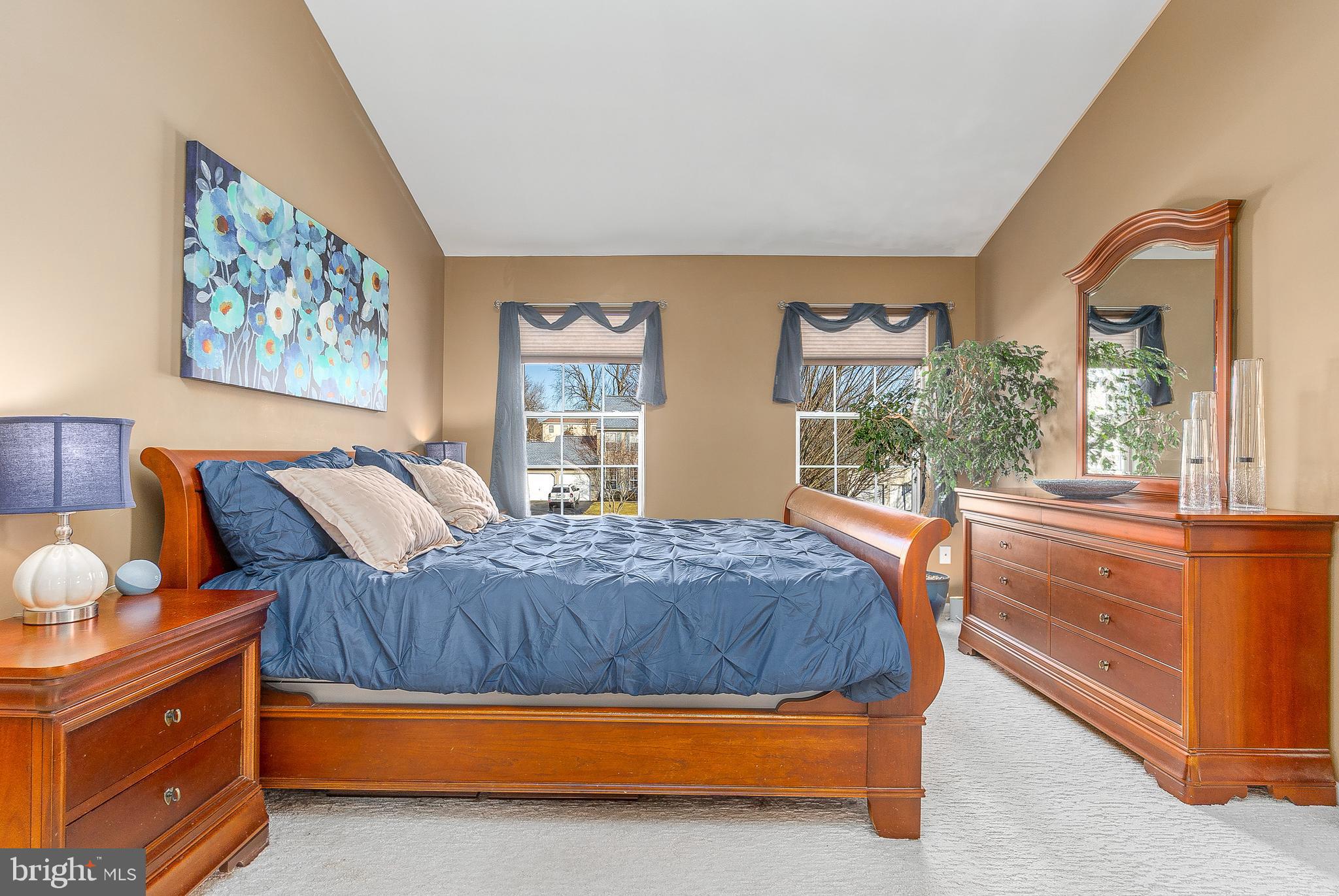 RIVERWALK - Residential