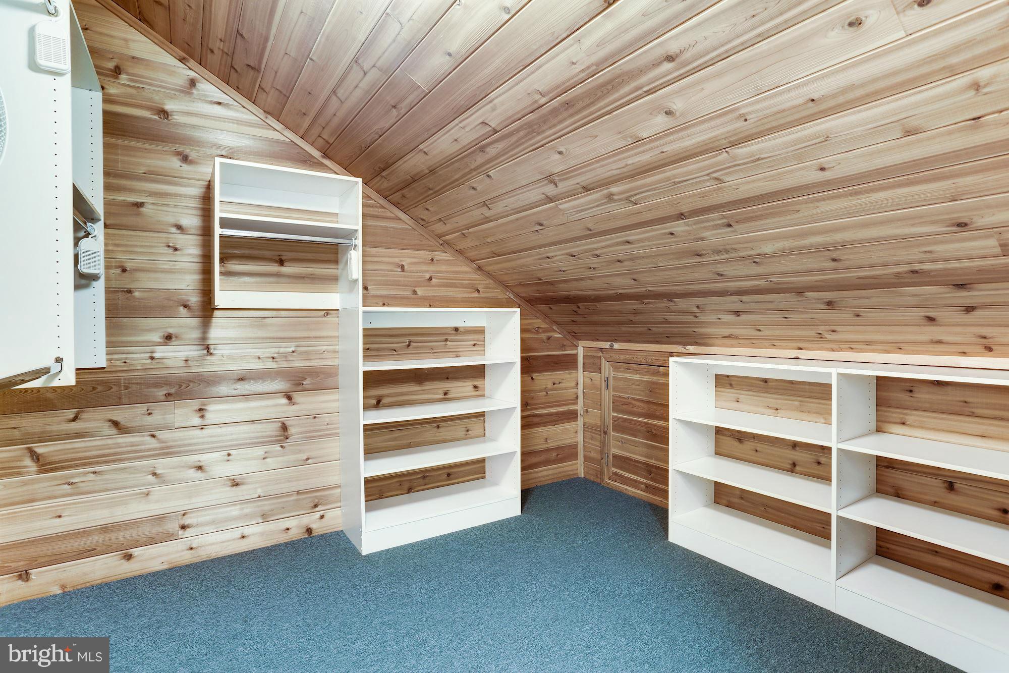 MAGOTHY BEACH - Residential