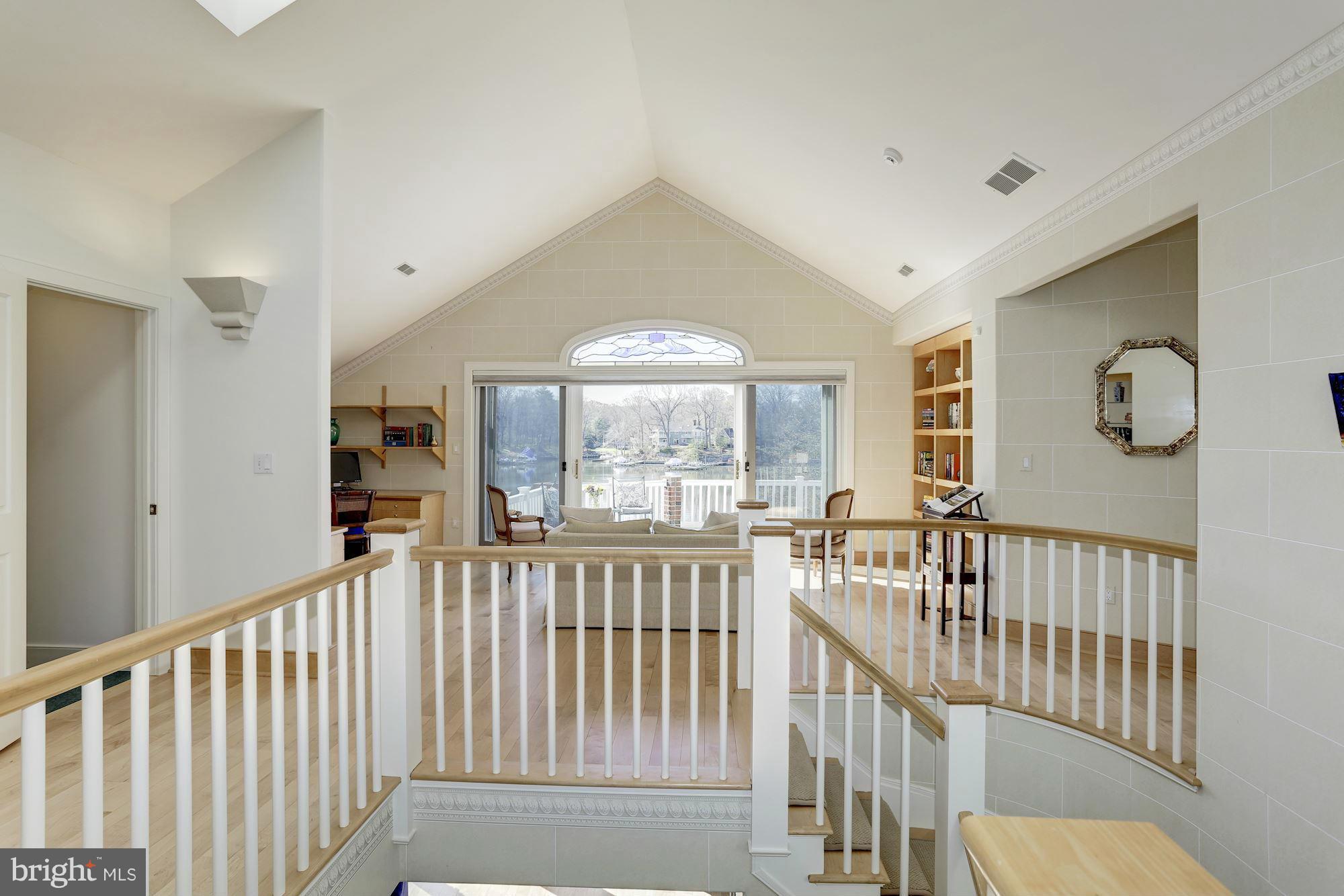 MAGOTHY BEACH - Residential