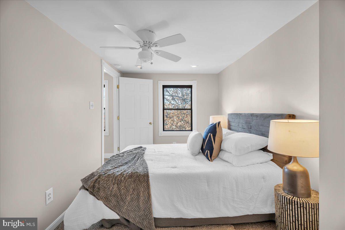 BELLA VISTA - Residential