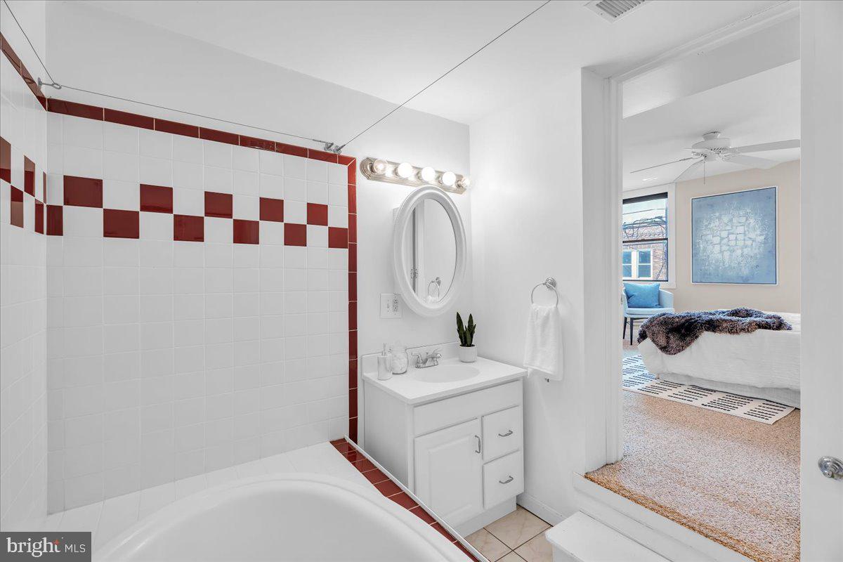 BELLA VISTA - Residential