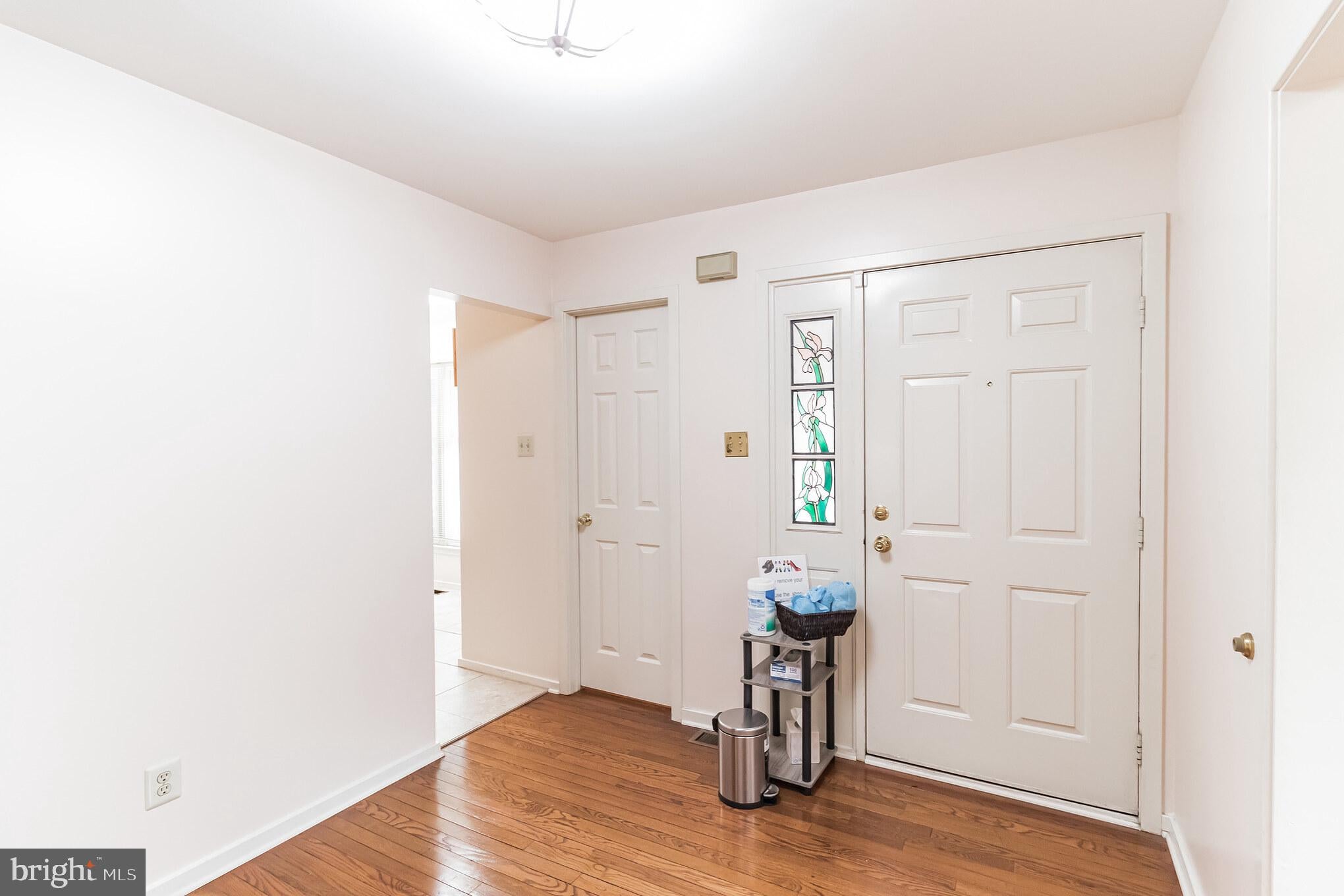 48 STONEHURST COURT