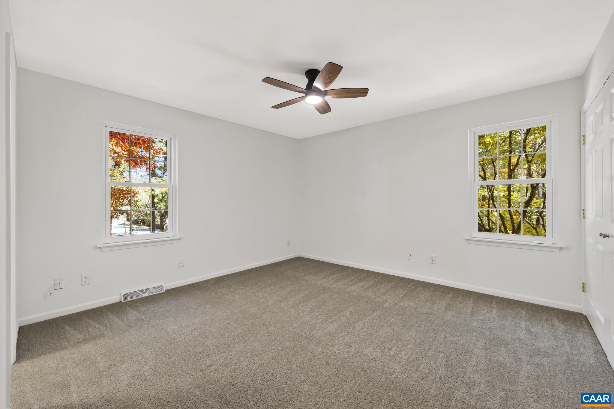 TOWNWOOD - Residential