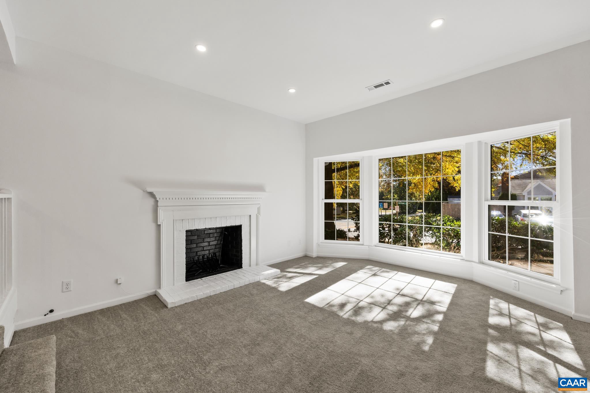 TOWNWOOD - Residential