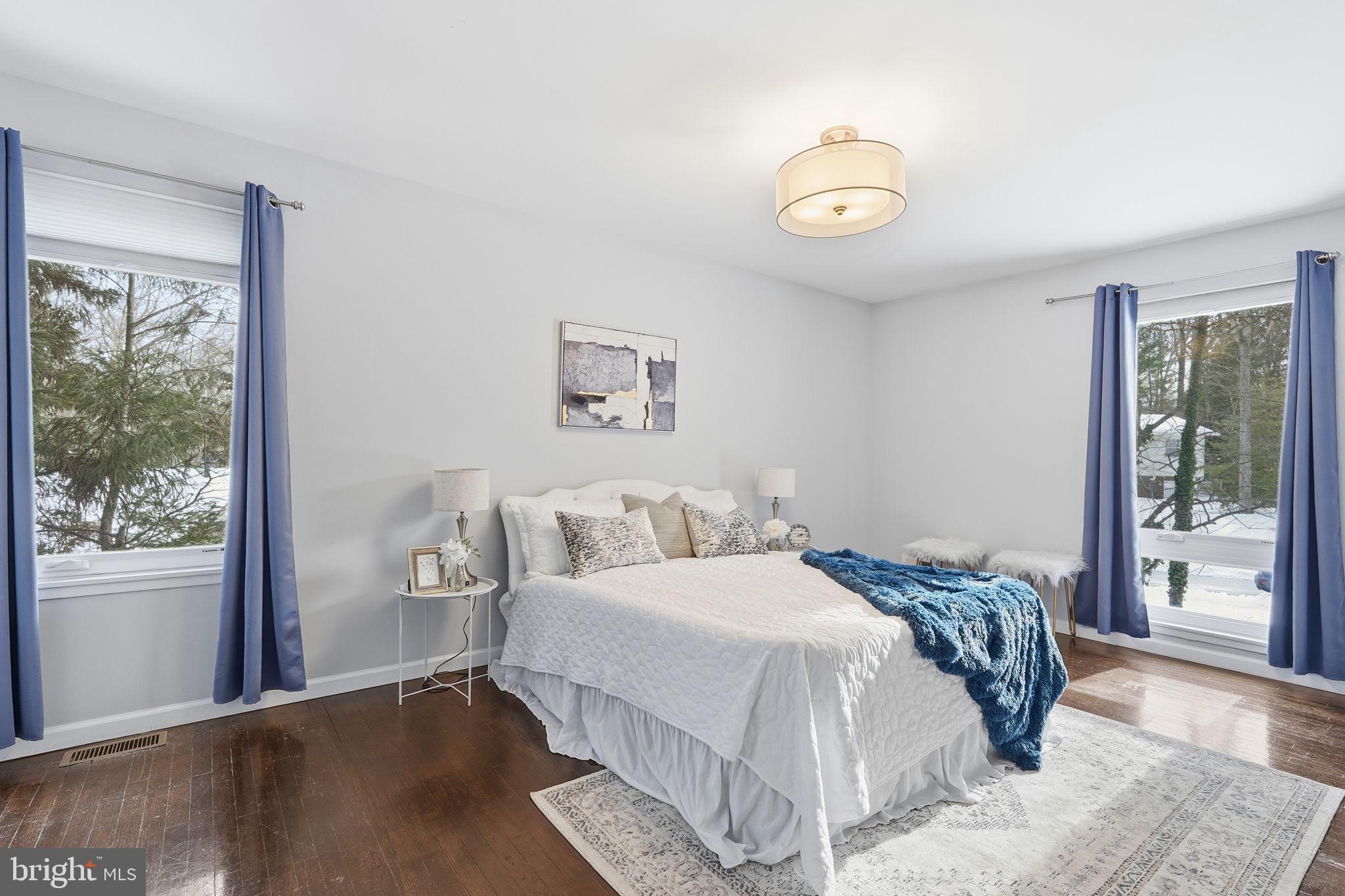 RESTON - Residential