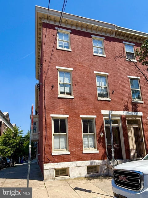 Condo For Sale - 609 N 16th Street #1<br/> PHILADELPHIA, PA 19130
