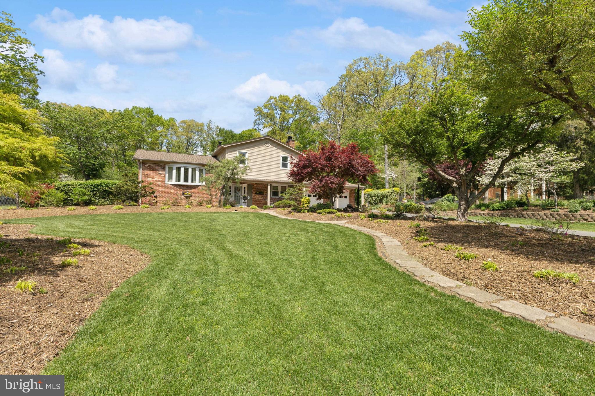 BROOKWOOD ESTATES - Residential