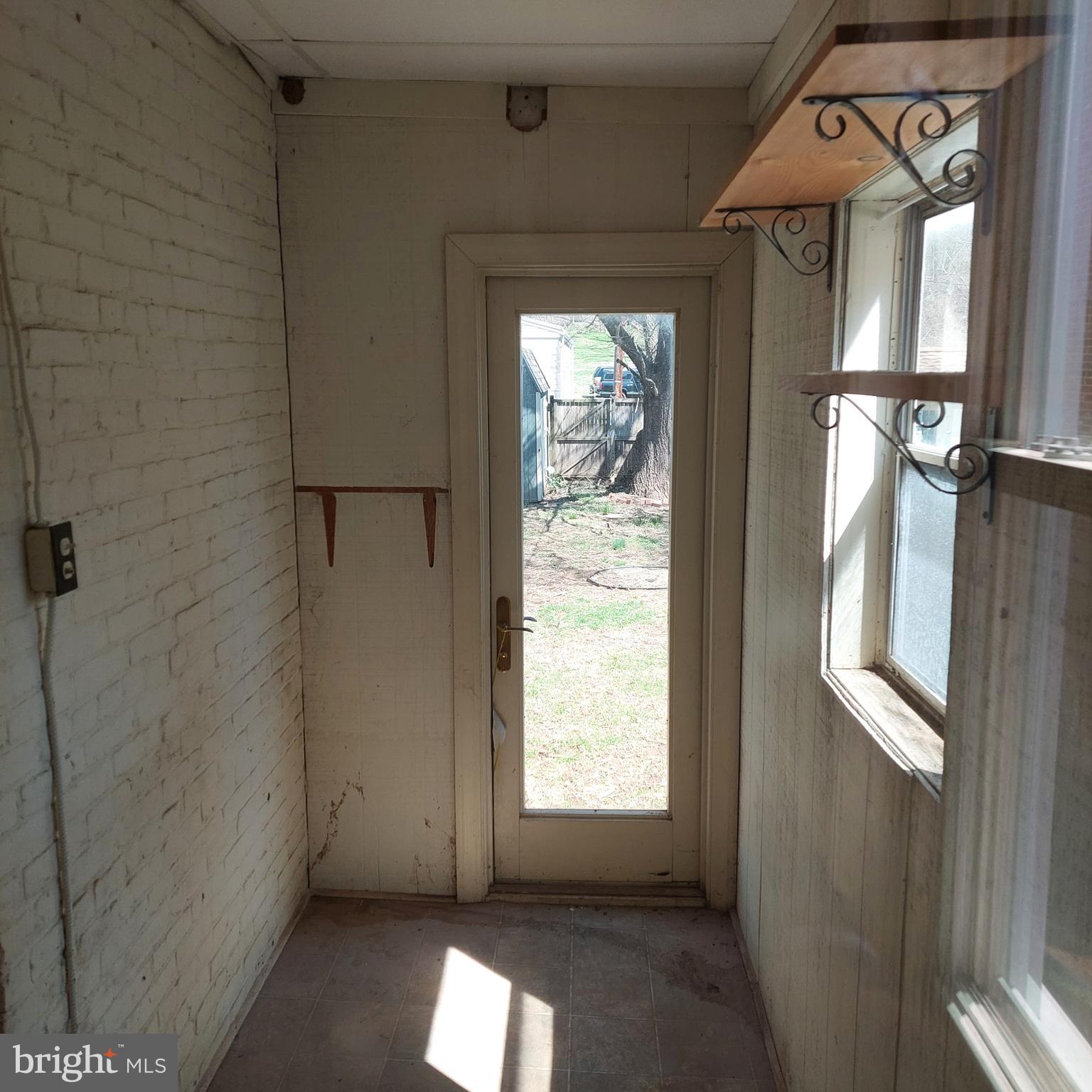 PORT PROVIDENCE - Residential