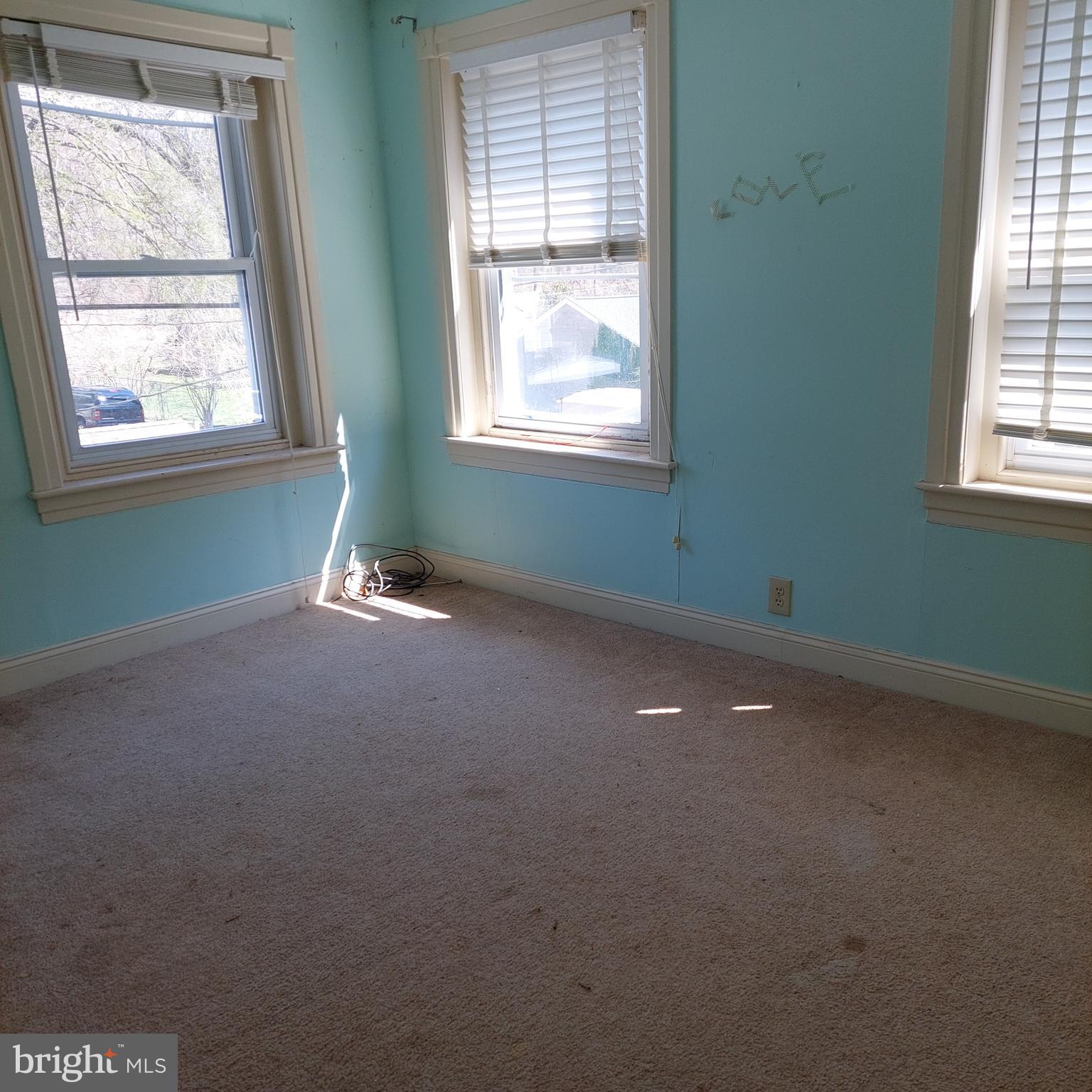 PORT PROVIDENCE - Residential