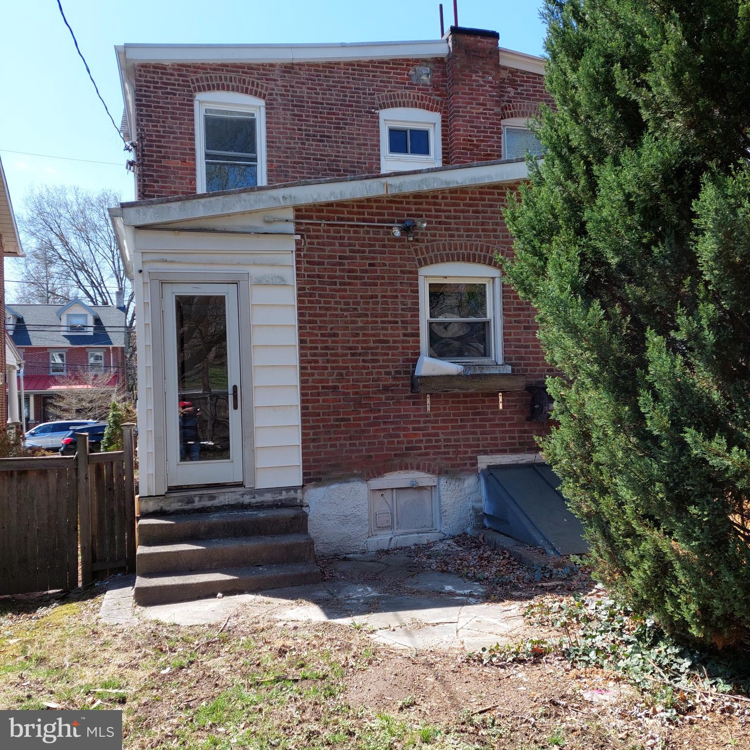 PORT PROVIDENCE - Residential