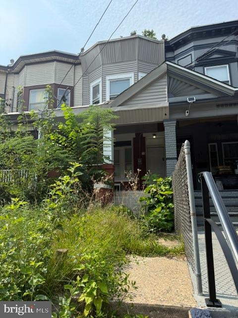 19 GENERAL GREENE AVENUE