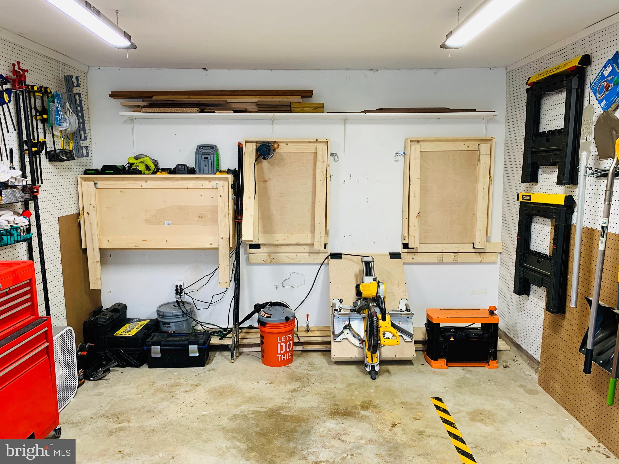 WHETSTONE - Residential