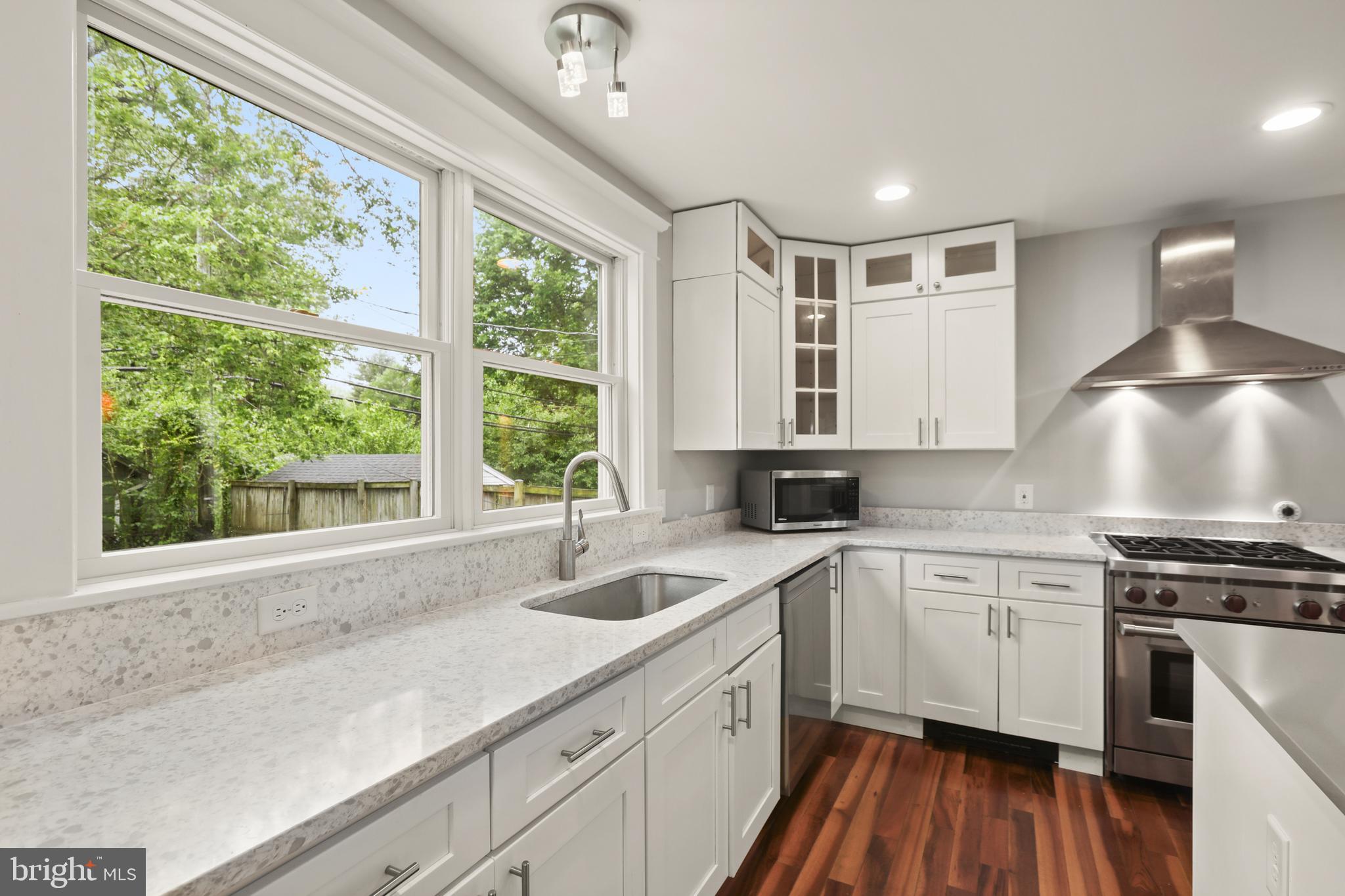 EAST LINTHICUM HEIGHTS - Residential