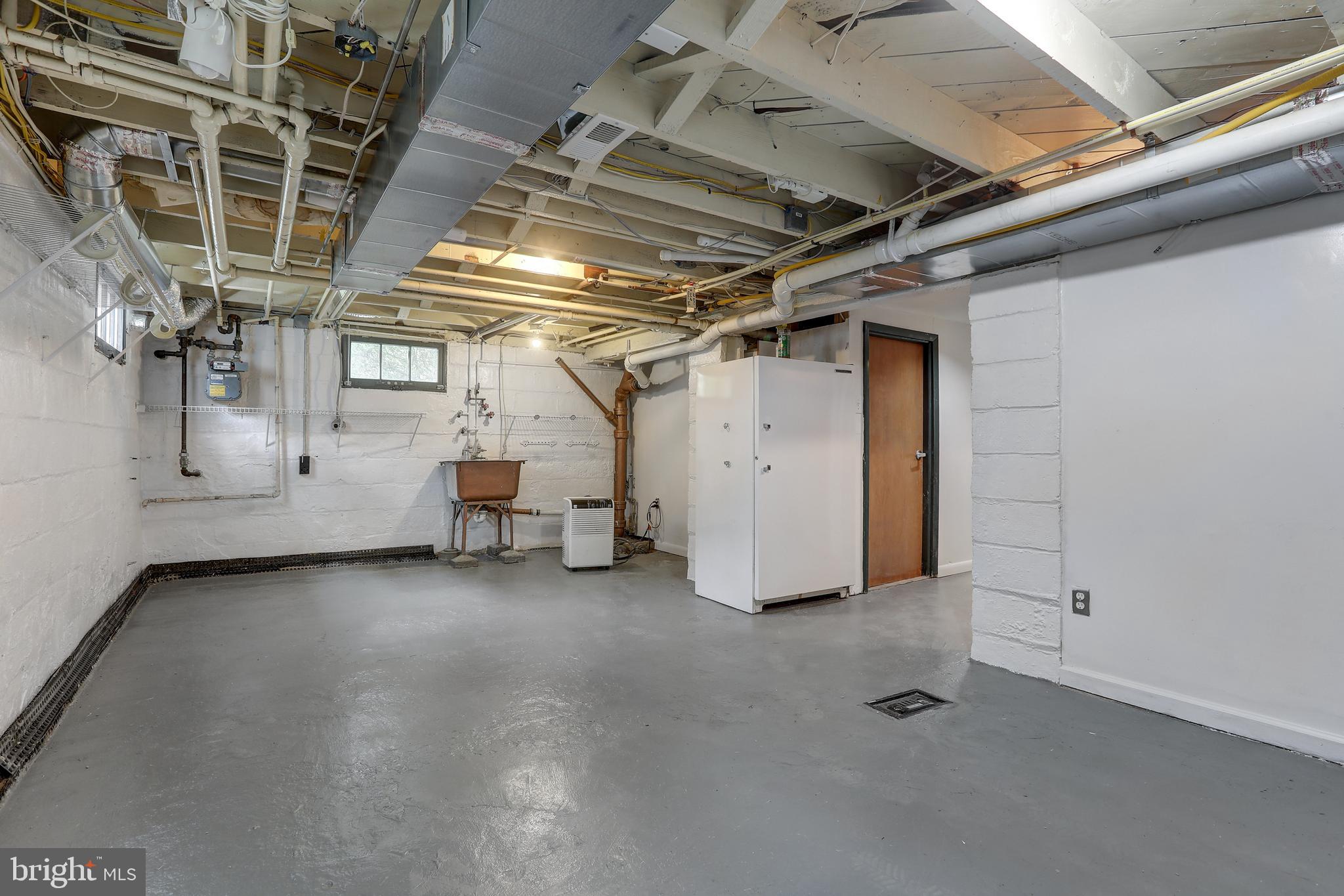 EAST LINTHICUM HEIGHTS - Residential