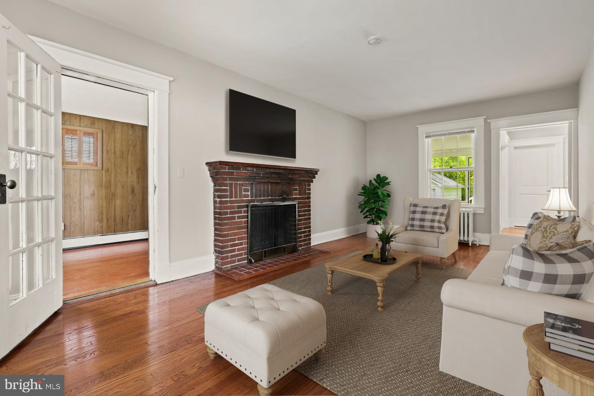 EAST LINTHICUM HEIGHTS - Residential