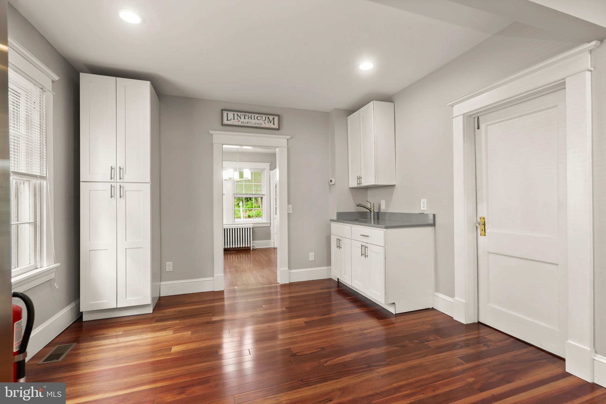 EAST LINTHICUM HEIGHTS - Residential