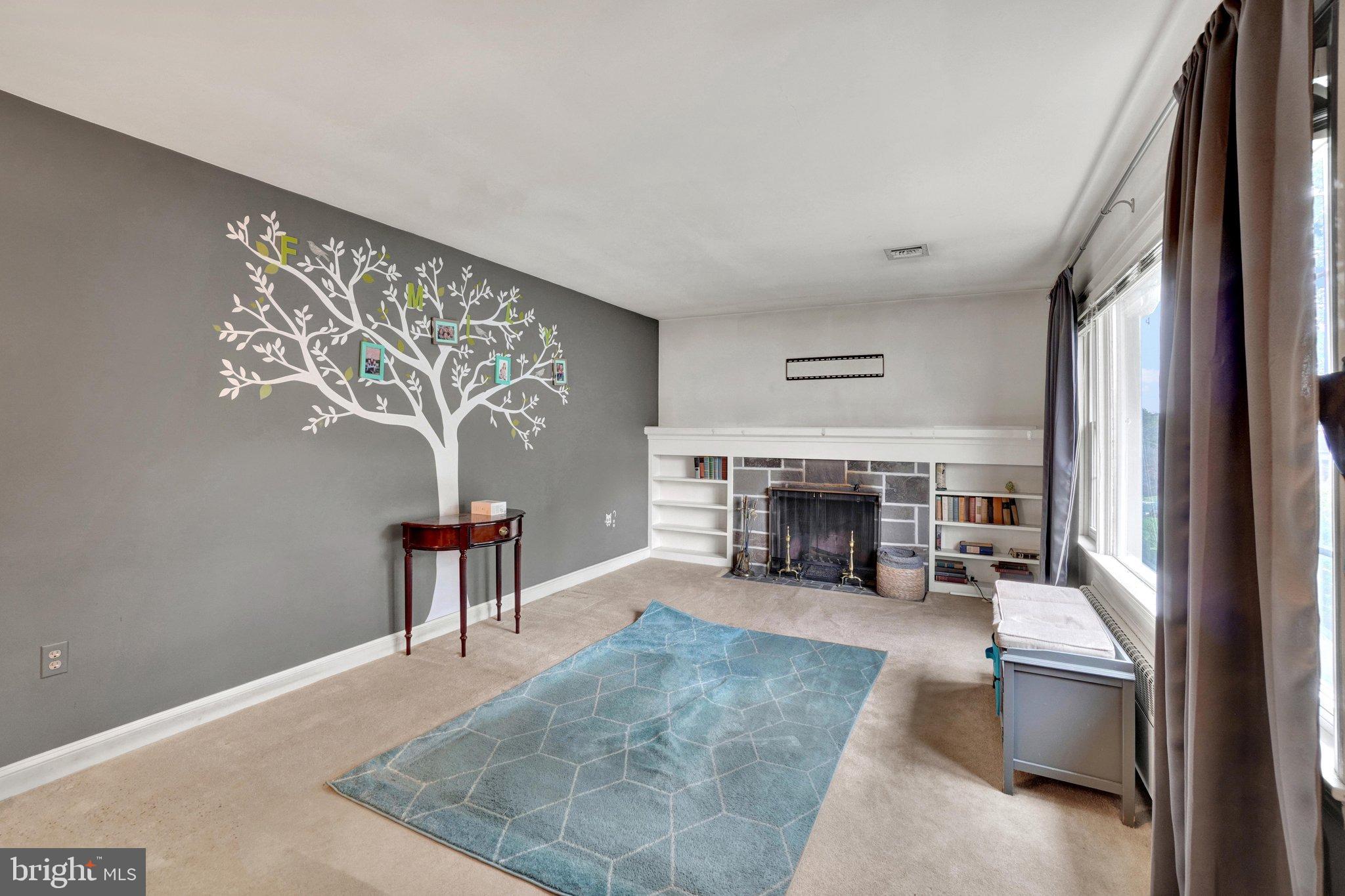 887 CLEARMOUNT ROAD