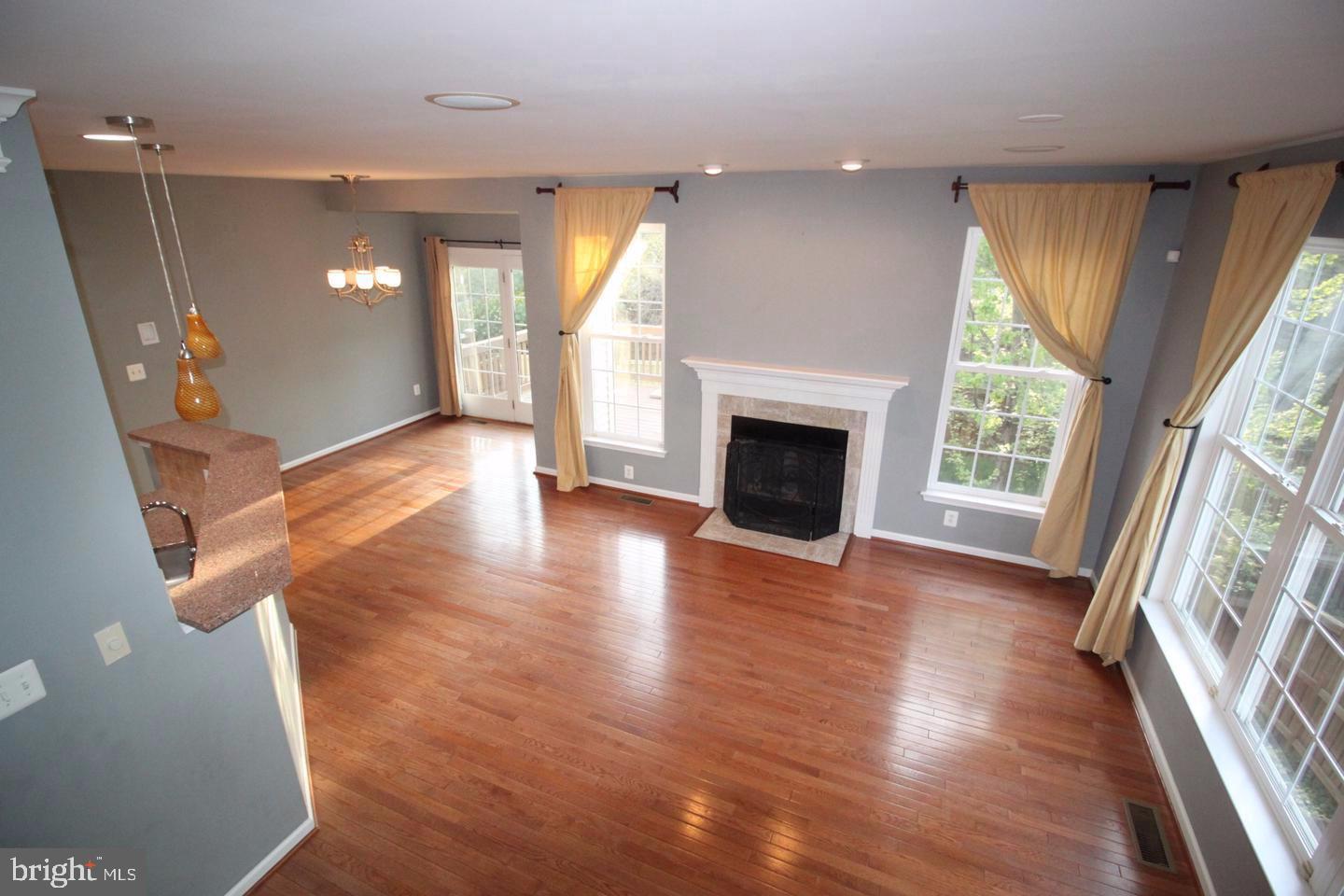 PURCELLVILLE RIDGE - Residential Lease