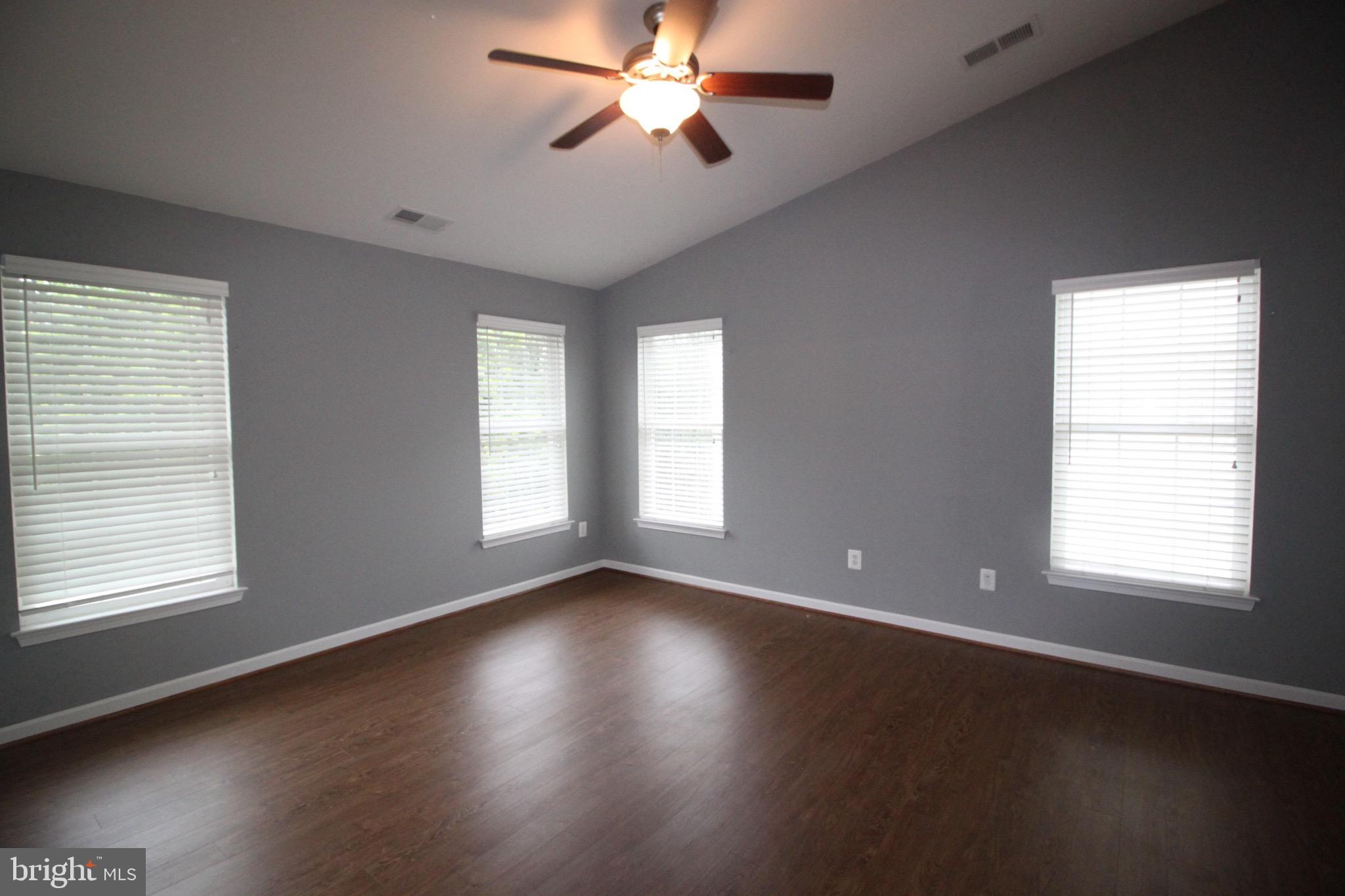 PURCELLVILLE RIDGE - Residential Lease