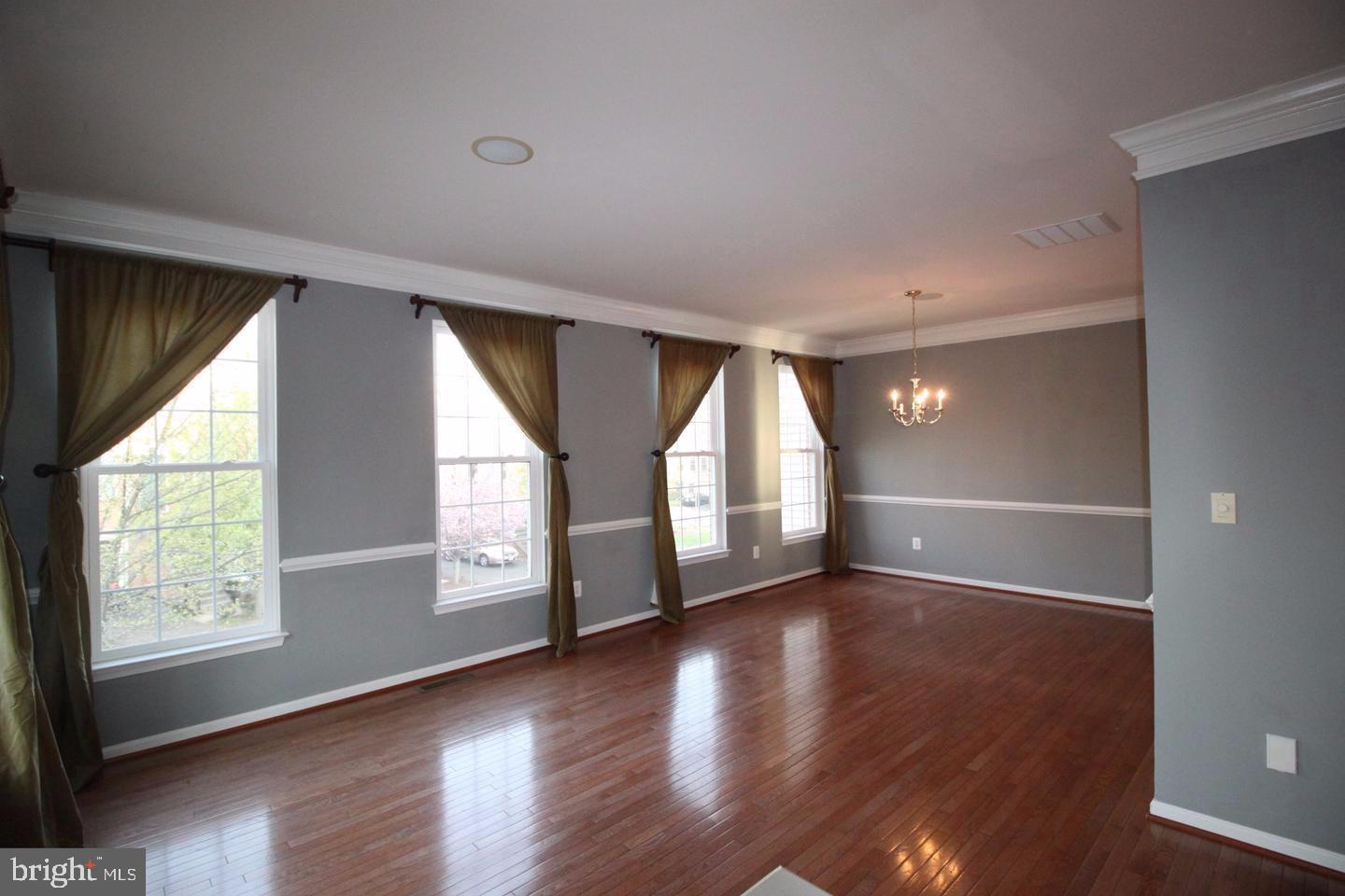 PURCELLVILLE RIDGE - Residential Lease