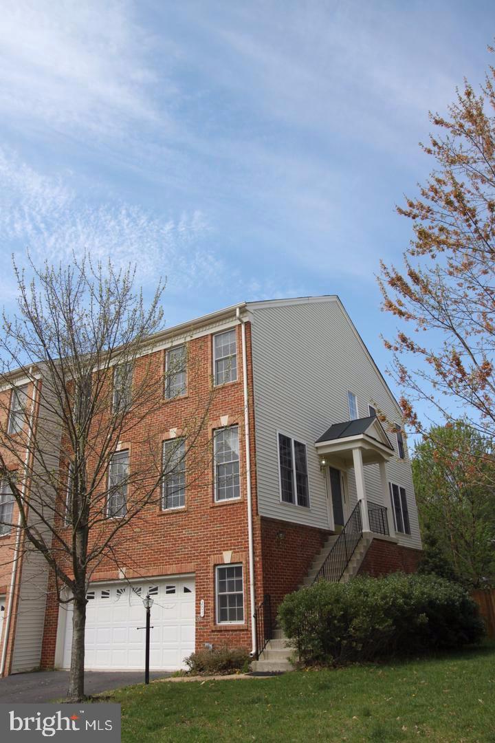 PURCELLVILLE RIDGE - Residential Lease