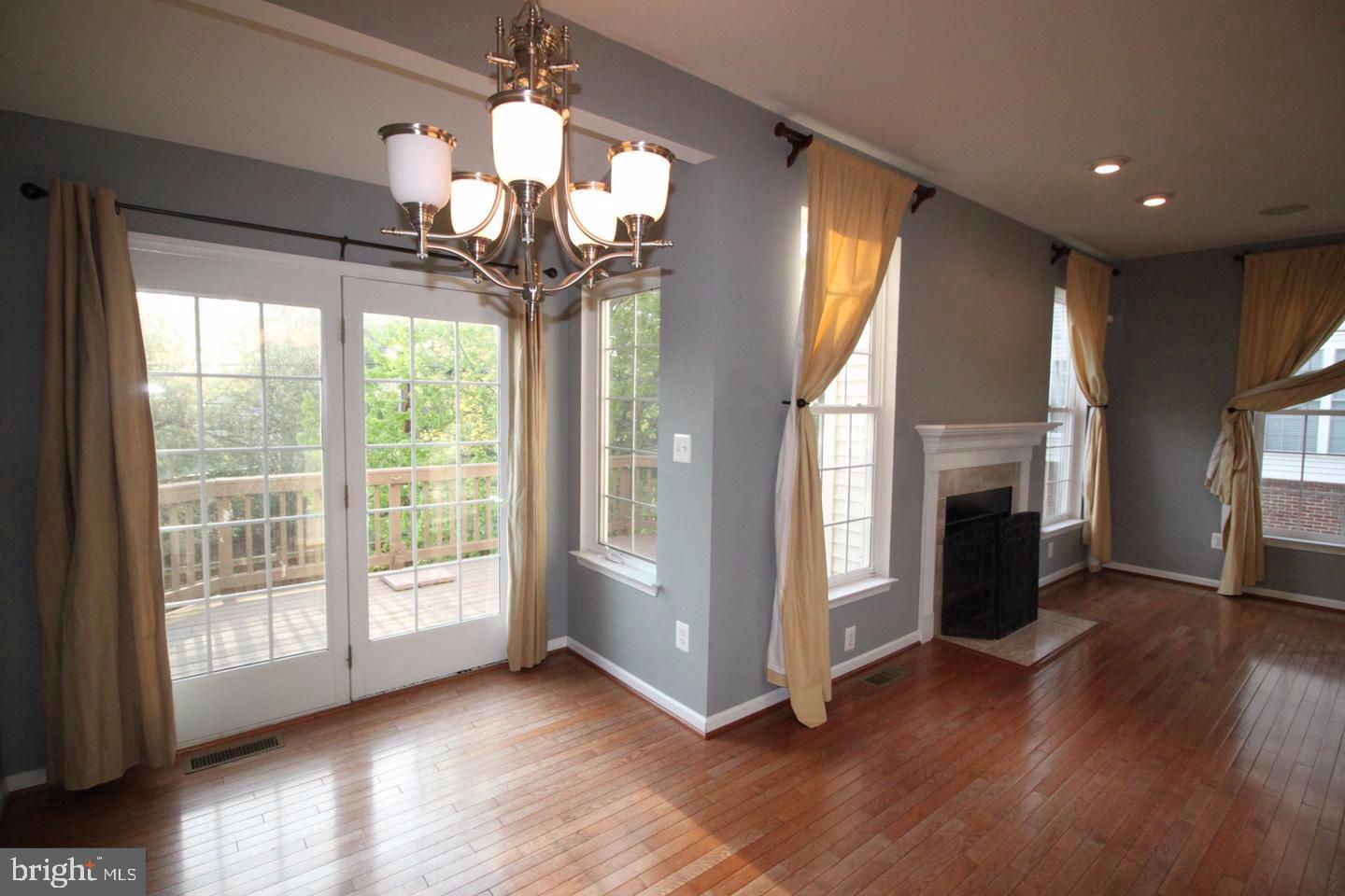 PURCELLVILLE RIDGE - Residential Lease