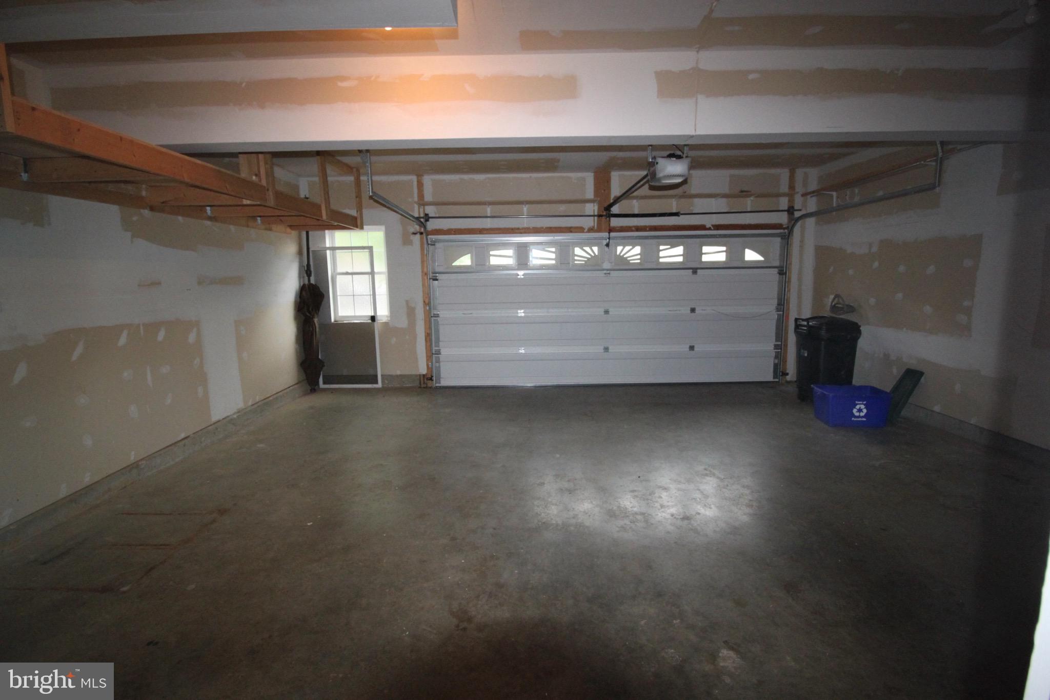 PURCELLVILLE RIDGE - Residential Lease