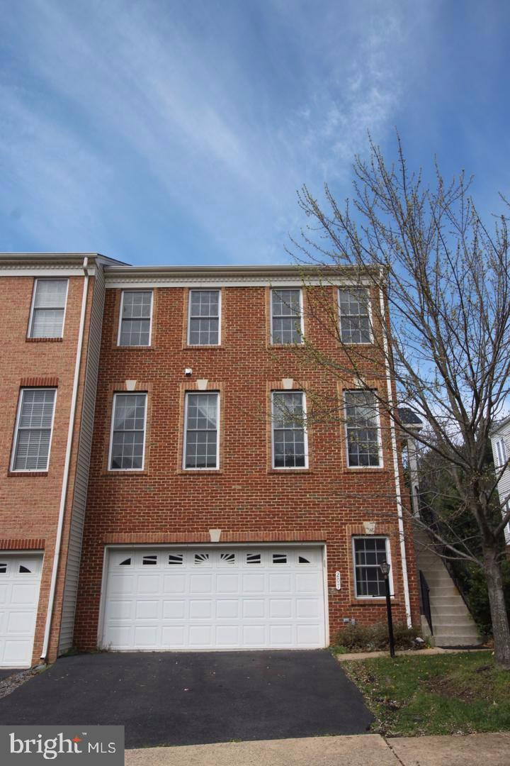 PURCELLVILLE RIDGE - Residential Lease