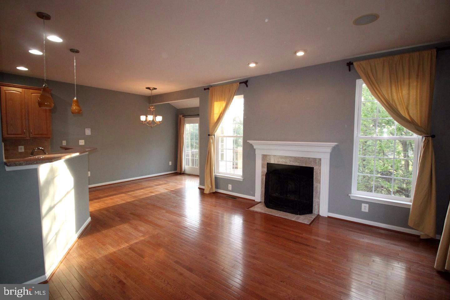 PURCELLVILLE RIDGE - Residential Lease